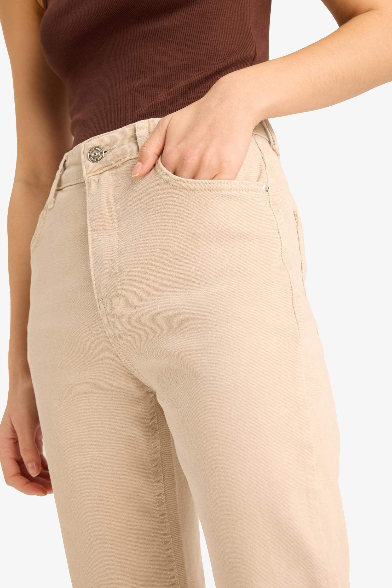 Flare Fit High Waist Crop Jeans