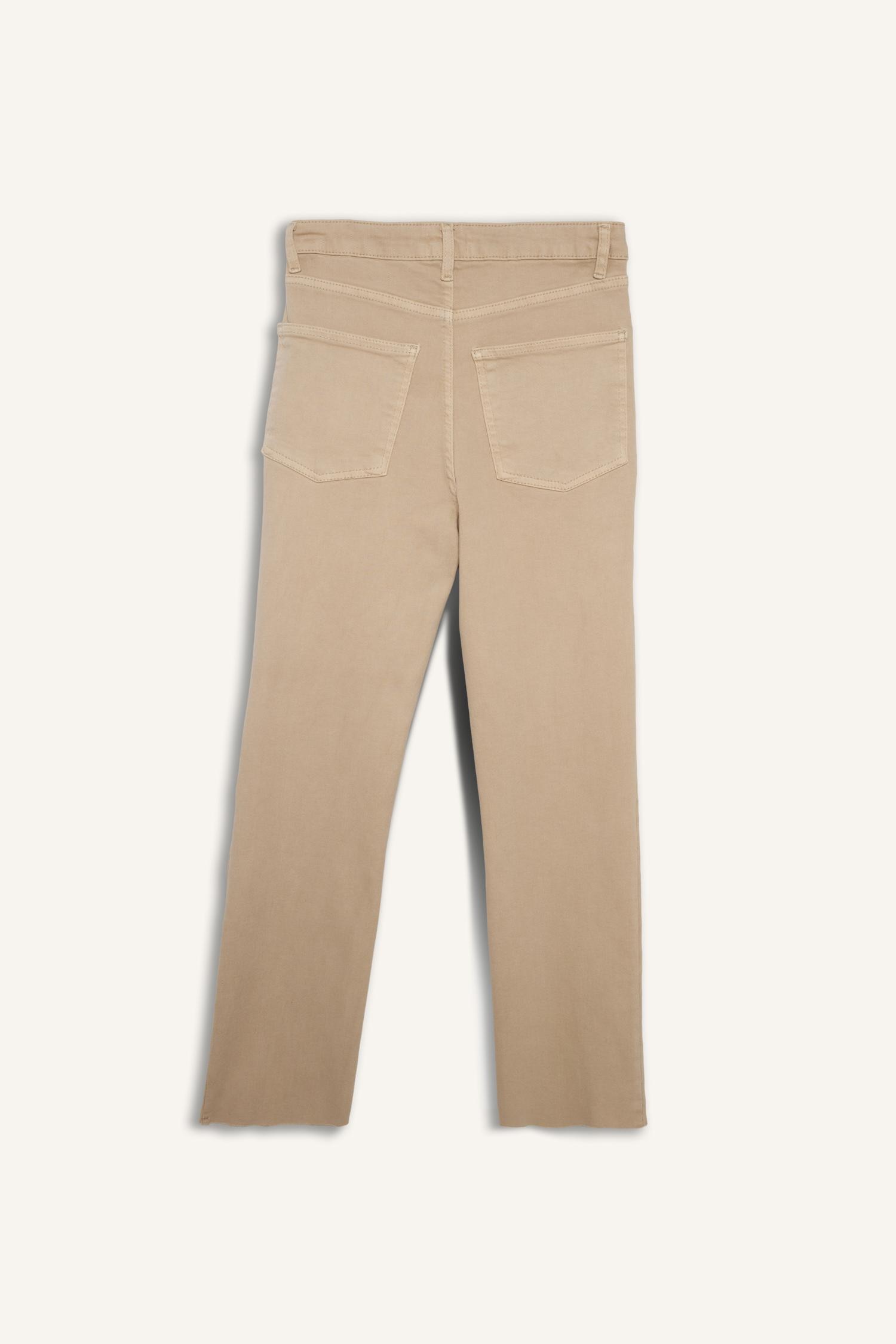 DeFacto Crop Flare Fıt Yüksek Bel Bilek Boy Jean Pantolon görsel 8