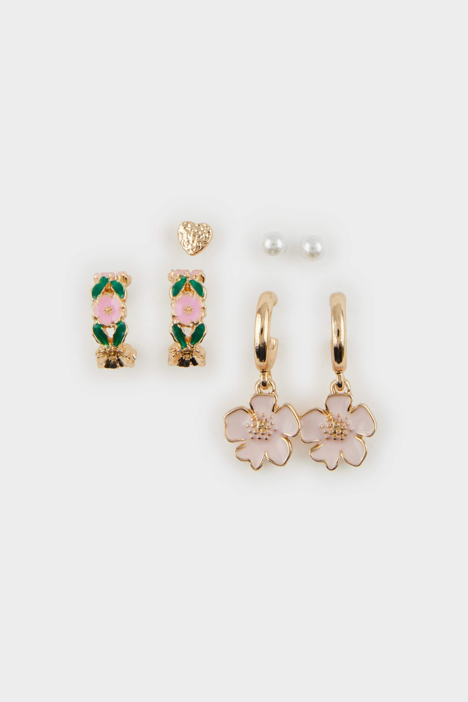 Kadın 4'lü Desenli Gold Küpe