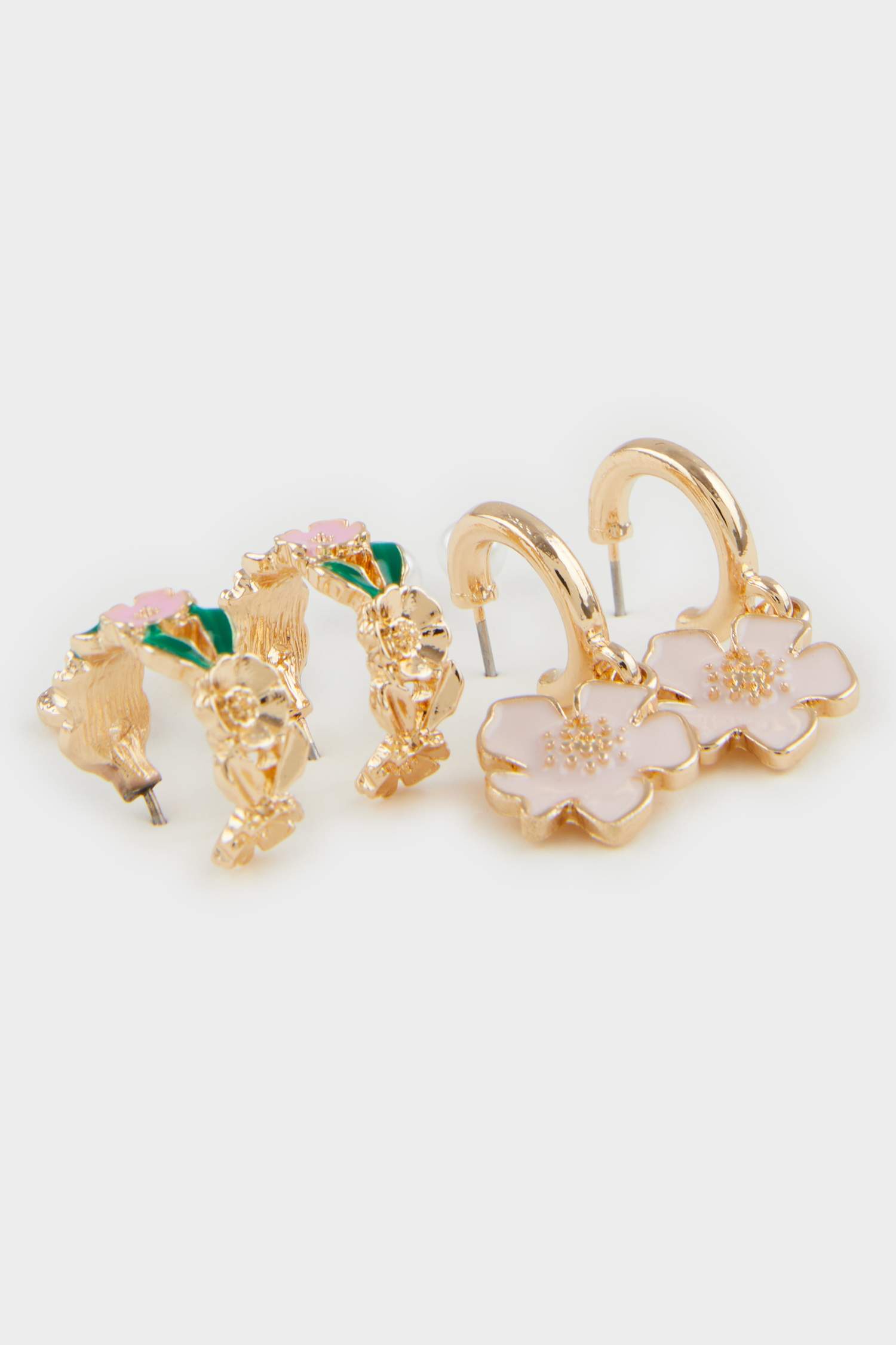 Kadın 4'lü Desenli Gold Küpe