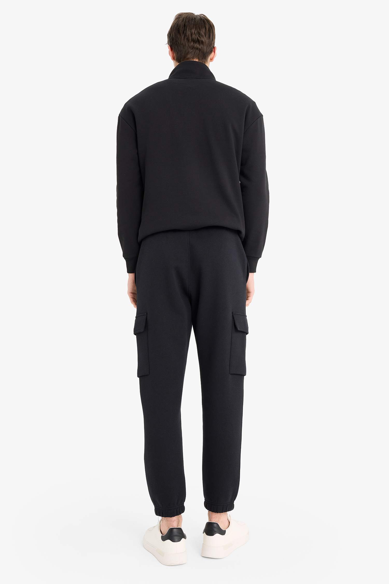 Regular Fit With Cargo Pocket Trousers