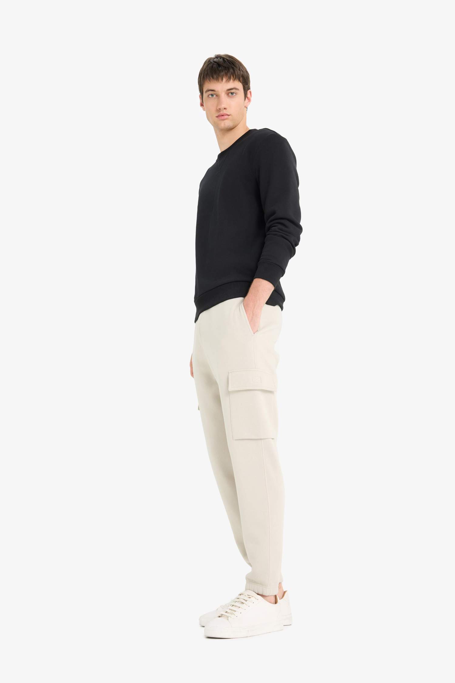 Regular Fit Cargo Pants