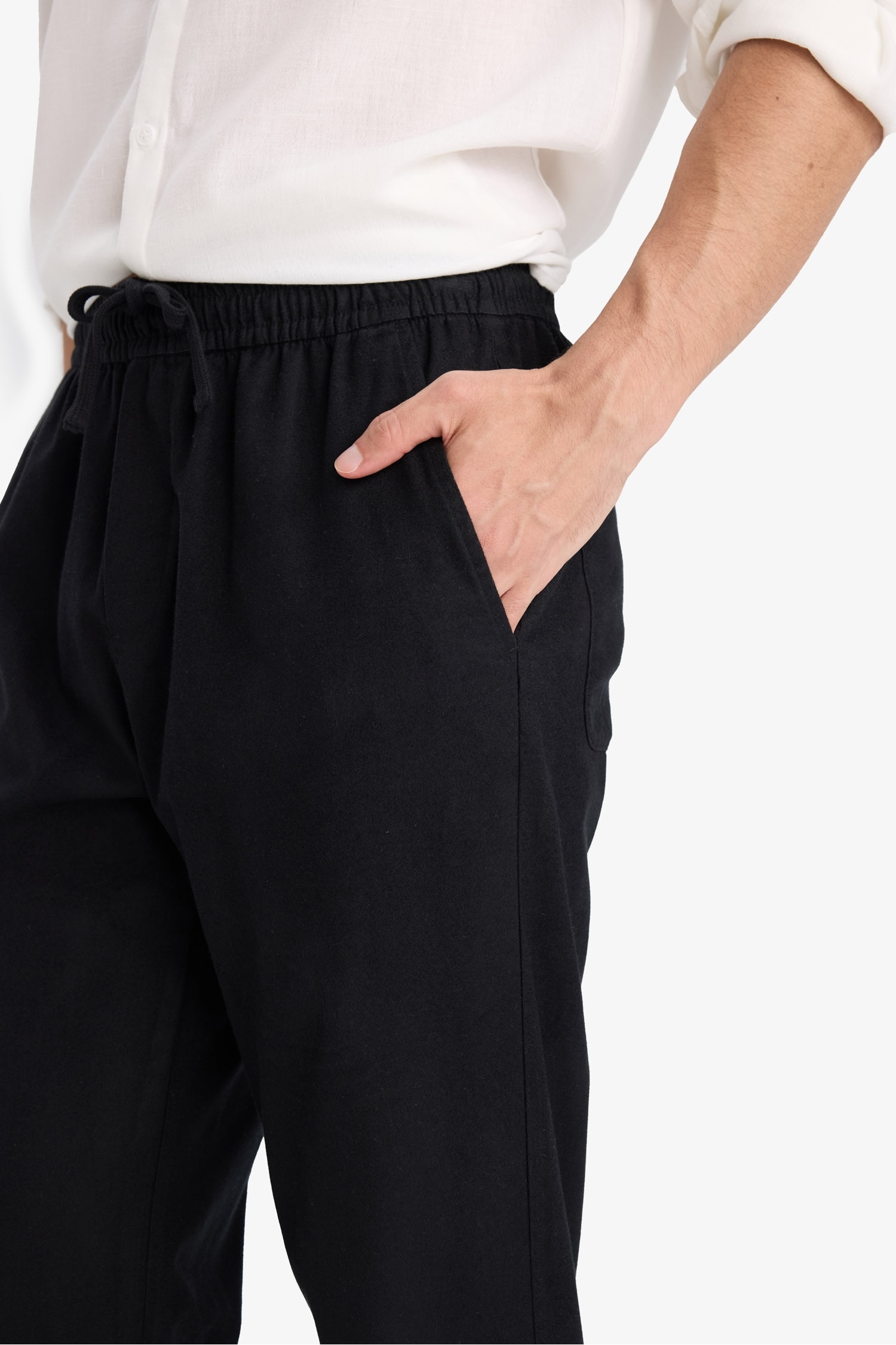 سروال فلانيل قصة مريحة برجل عادي