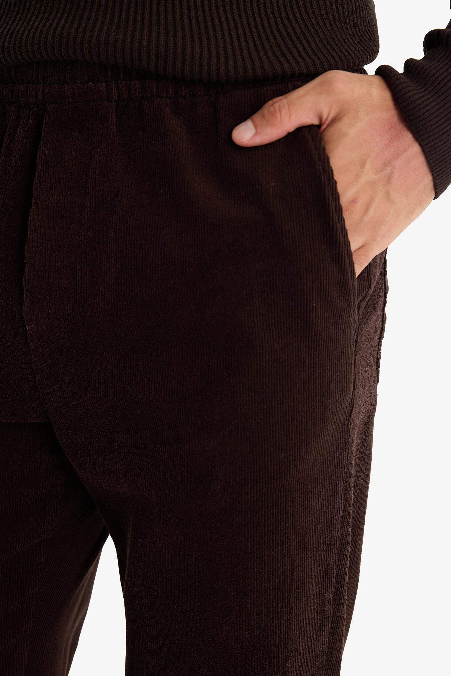 Relax Fit Düz Paça Kadife Pantolon