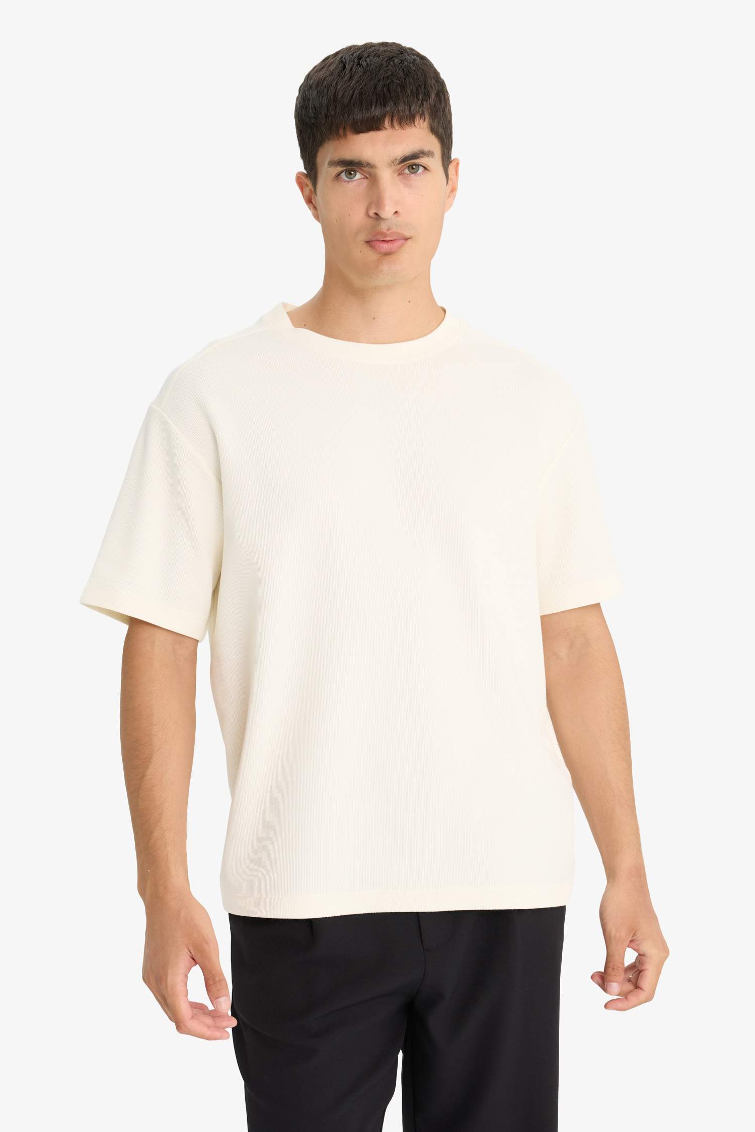 T-shirt à col rond manches courtes Coupe régulière