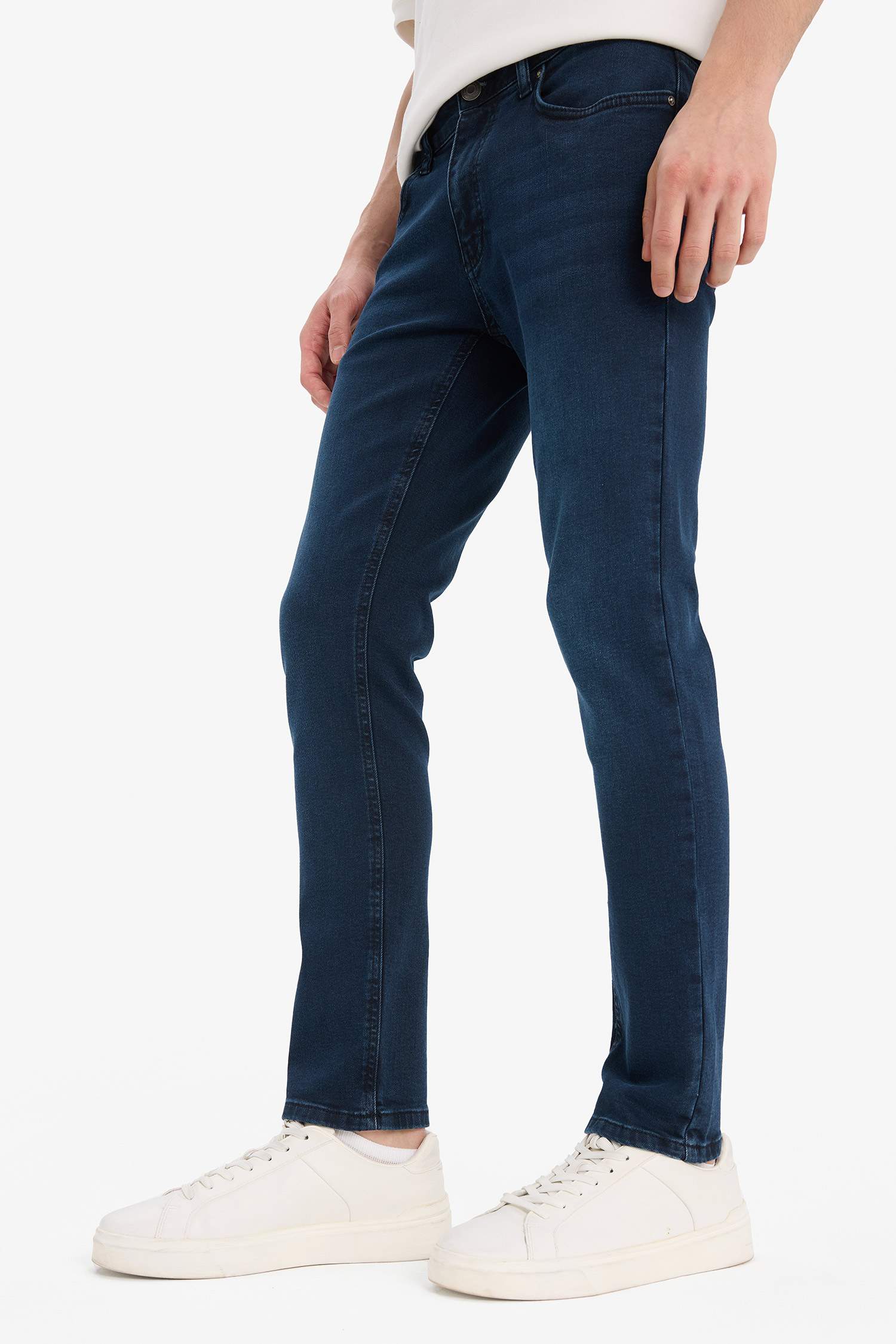 Pedro Slim Fit Normal Waist Skinny Leg Jeans