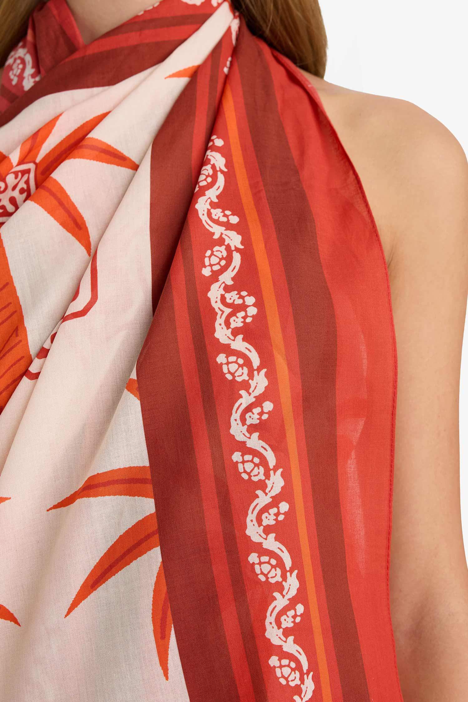 Regular Fit Palmiye Desenli Pamuklu Pareo-Fall in Love