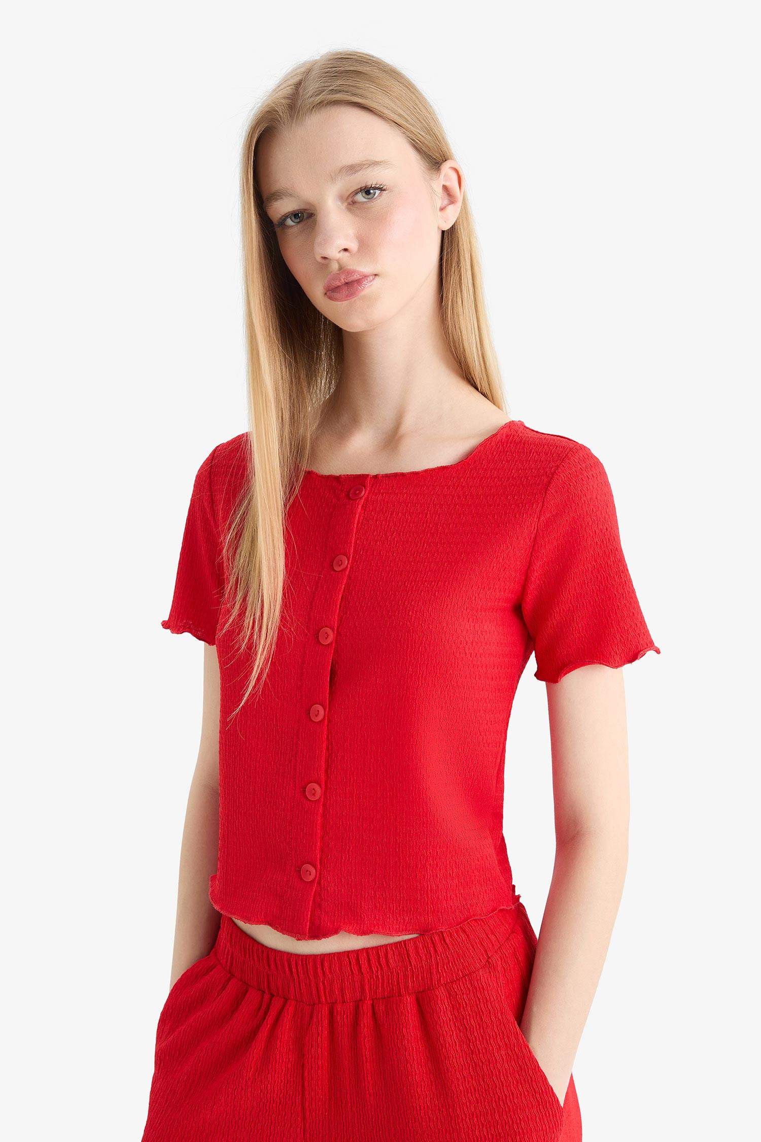 Coool Приталенная рубашка из жатой ткани с короткими рукавами