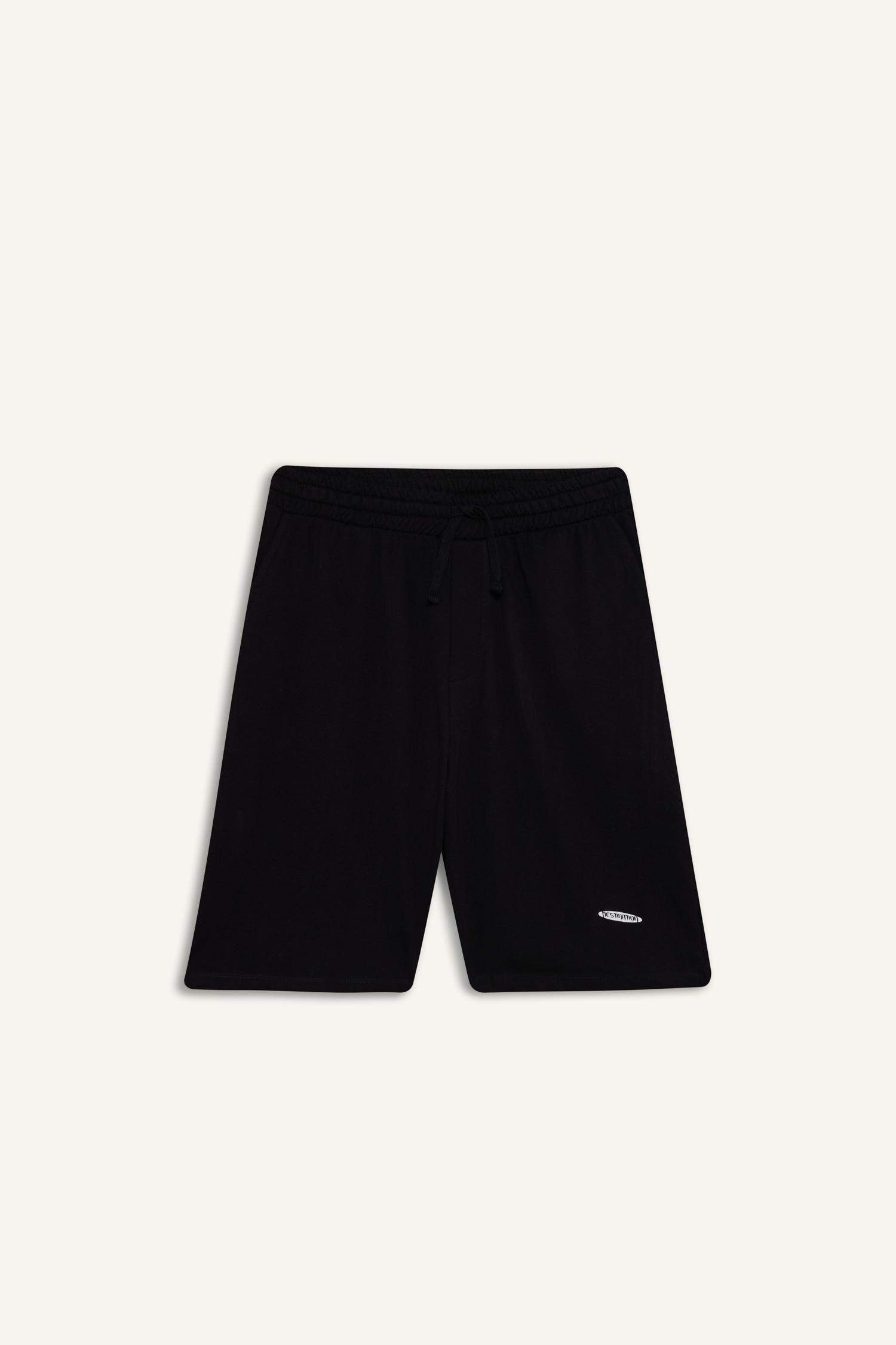 شورت سليم فيت من قماش سويت مطبوع