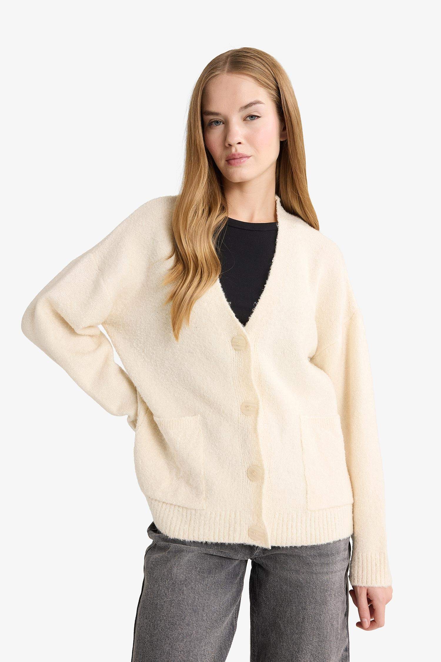 Oversize Geniş Kalıp V Yaka Hırka