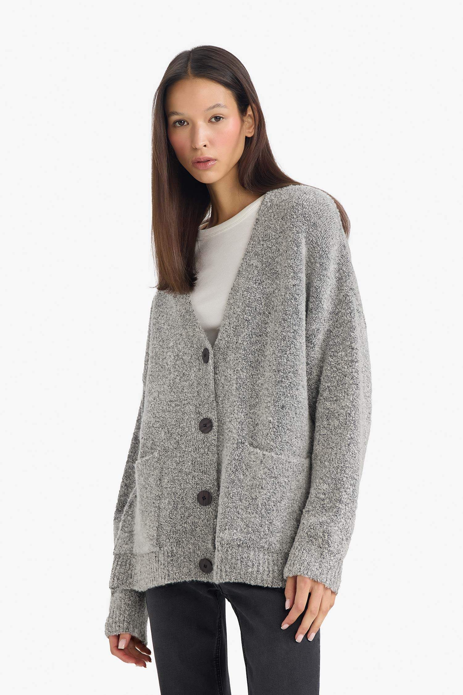 Oversize Geniş Kalıp V Yaka Hırka