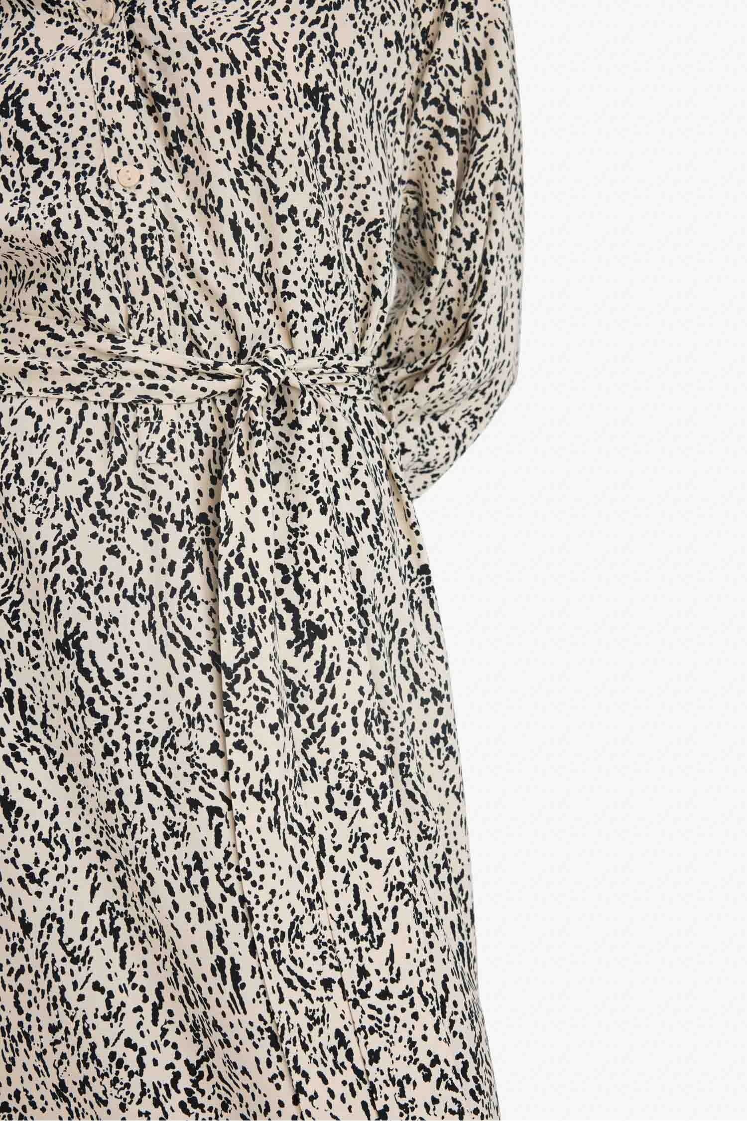 Макси-платье с принтом с животными и коротким рукавом