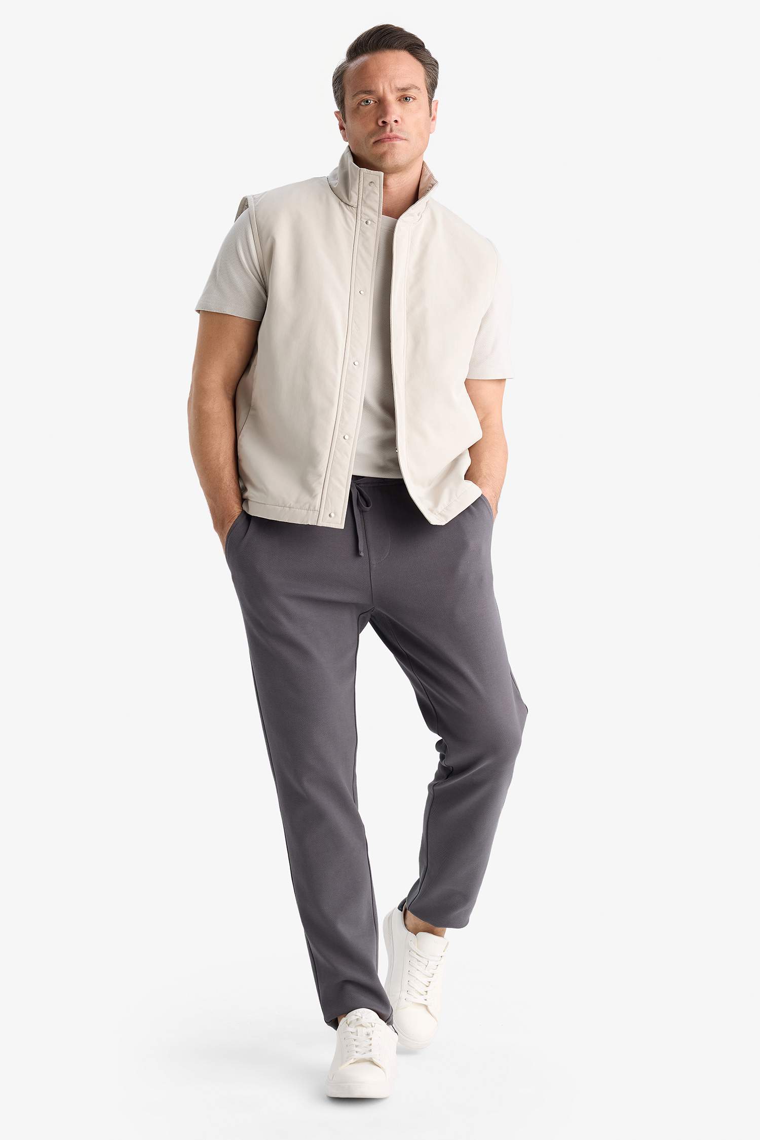 Regular Fit High Neck Cotton Vest