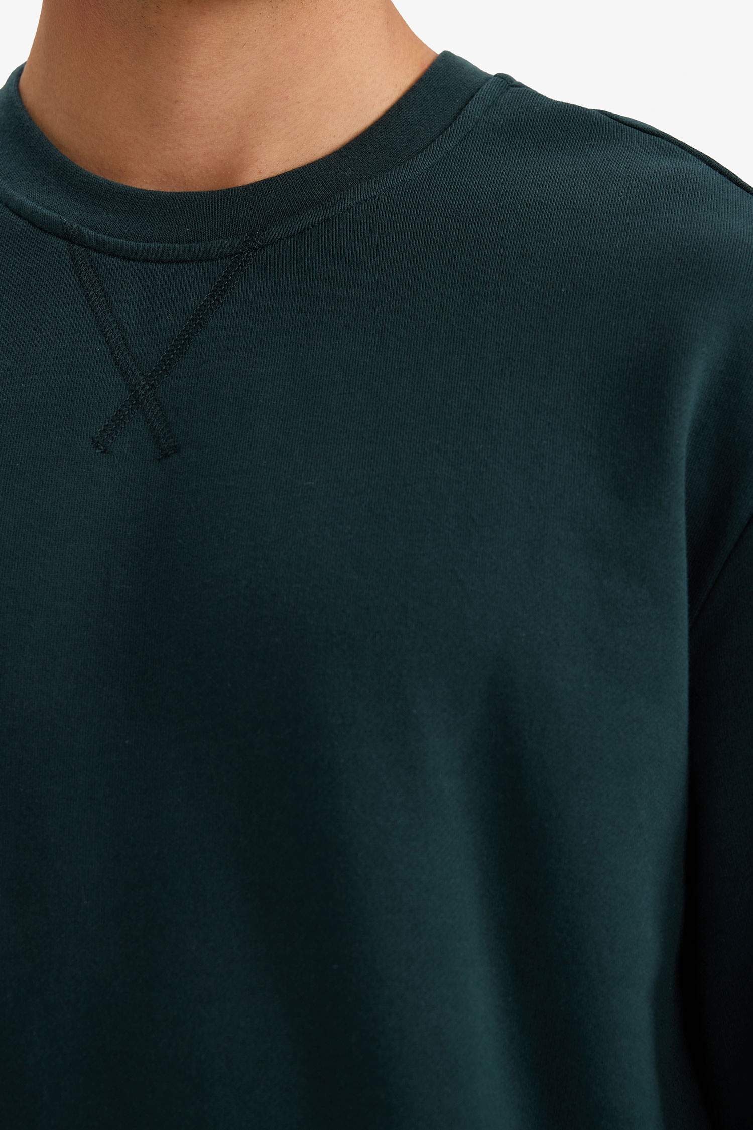 سويت شيرت بيزك قطن قصة عادية بياخة مستديرة