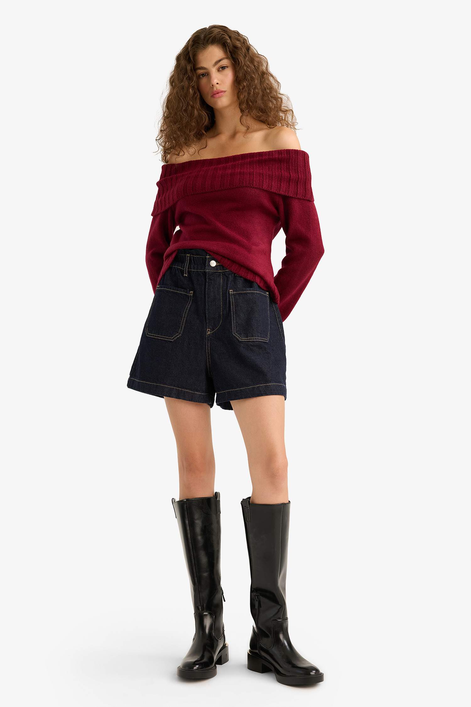 Slim Fit Dar Kesim Açık Omuz Triko Kazak