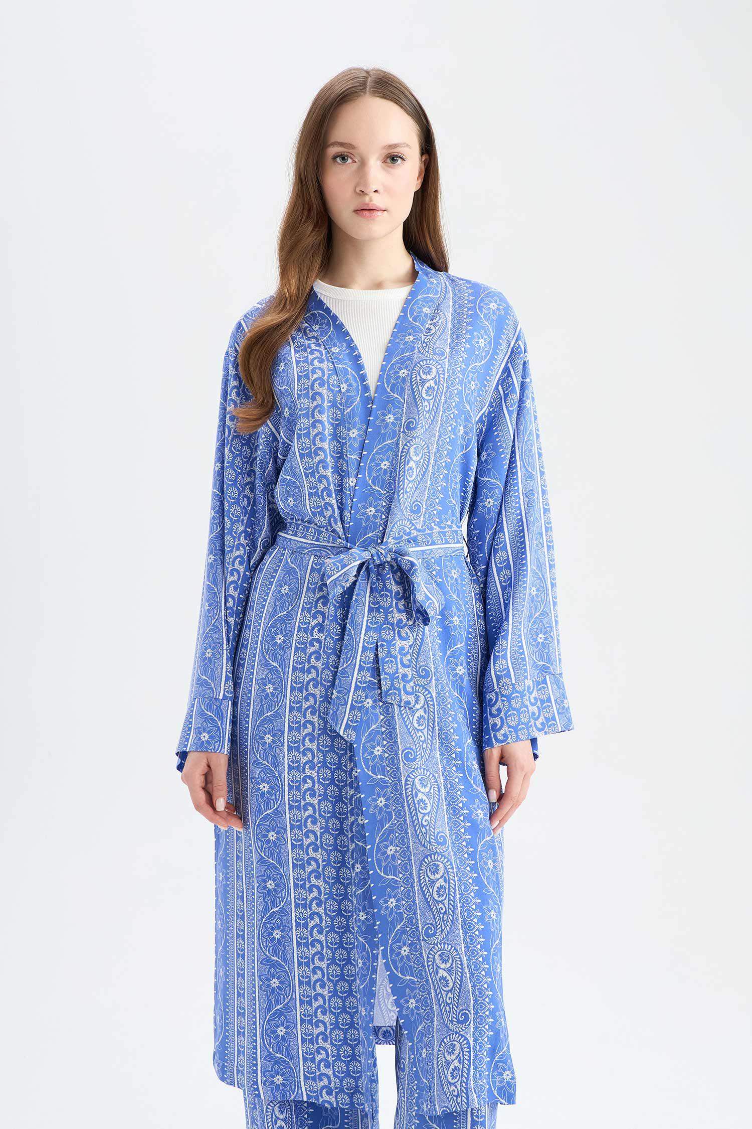 كيمونة بنمط عرقي قصة مريحة بياخة V