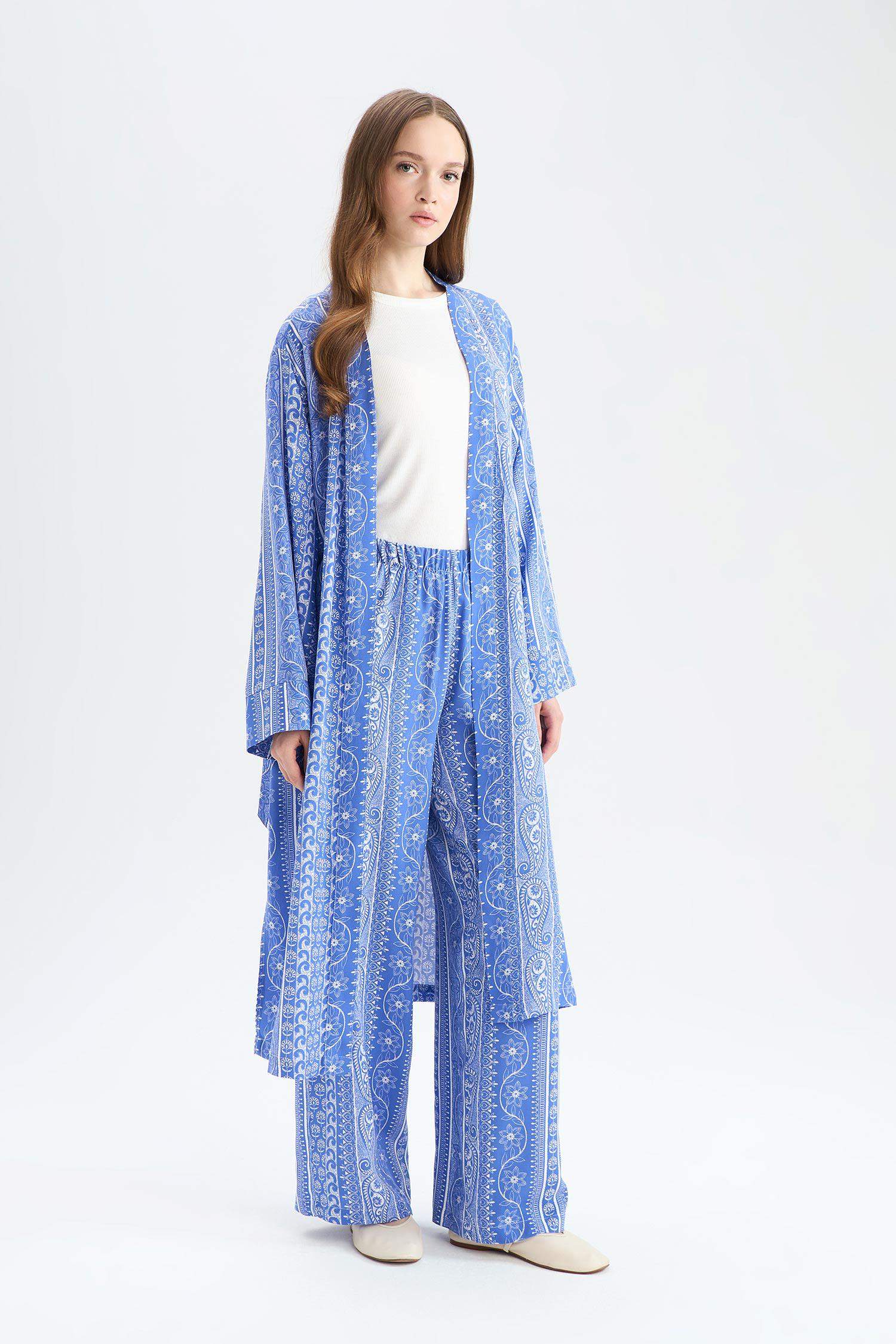 كيمونة بنمط عرقي قصة مريحة بياخة V