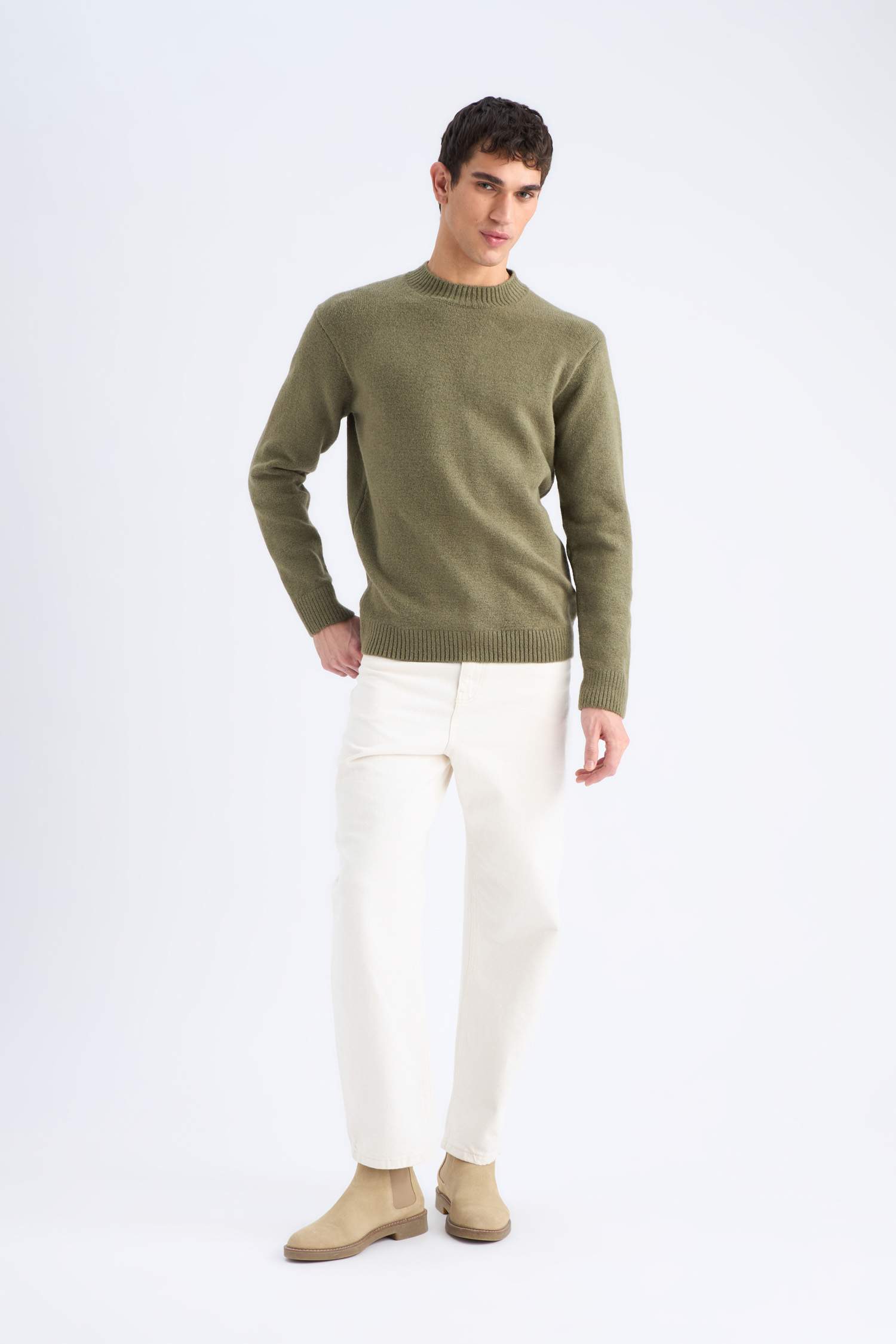 بلوز تريكو قصة مريحة بياخة مستديرة