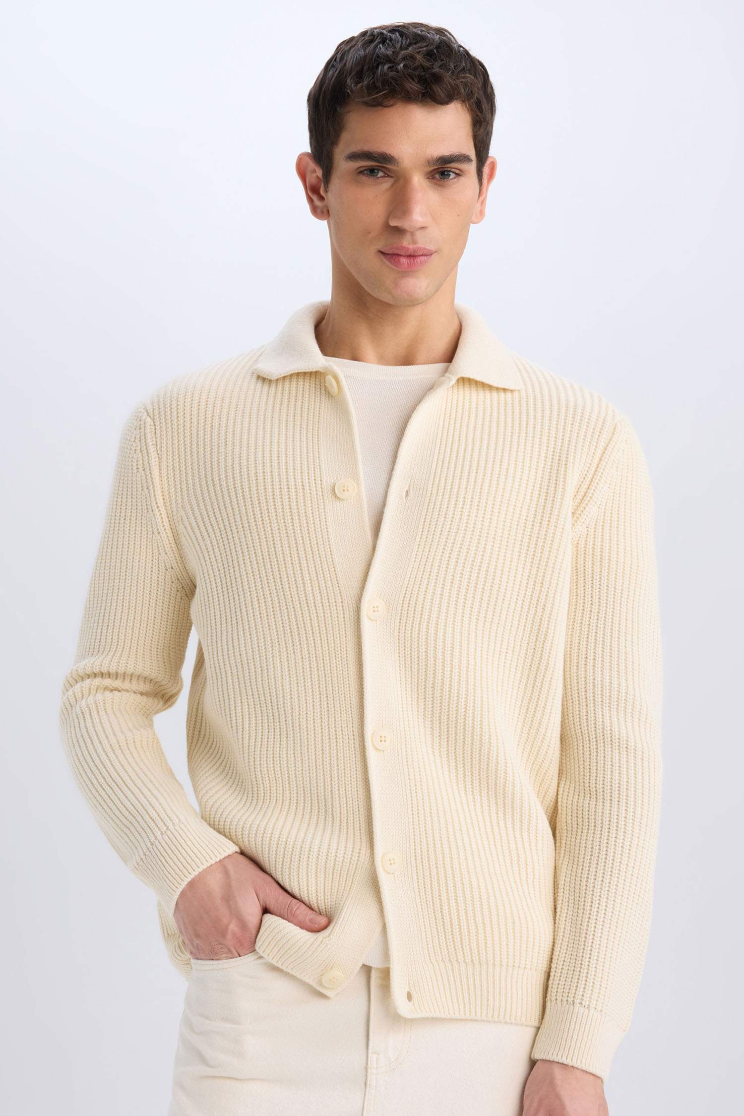Standard Fit Polo Collar Knitwear Cardigan