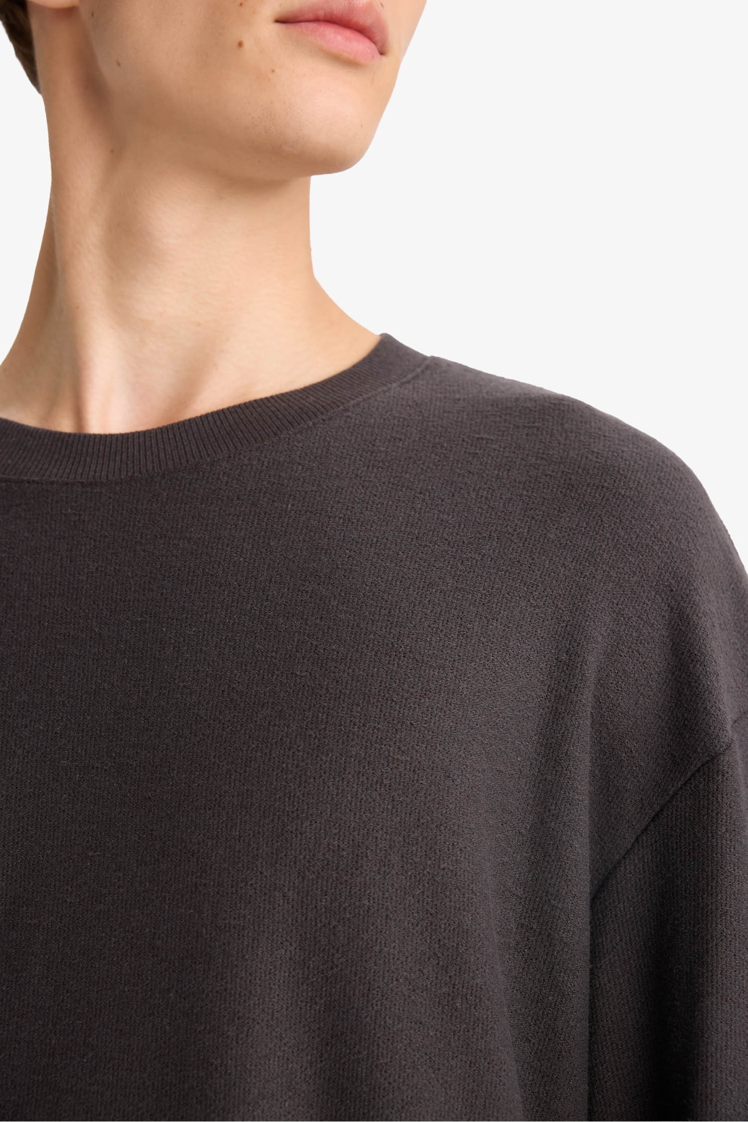 Boxy Fit Rahat Kesim Bisiklet Yaka Pamuklu Uzun Kollu Tişört