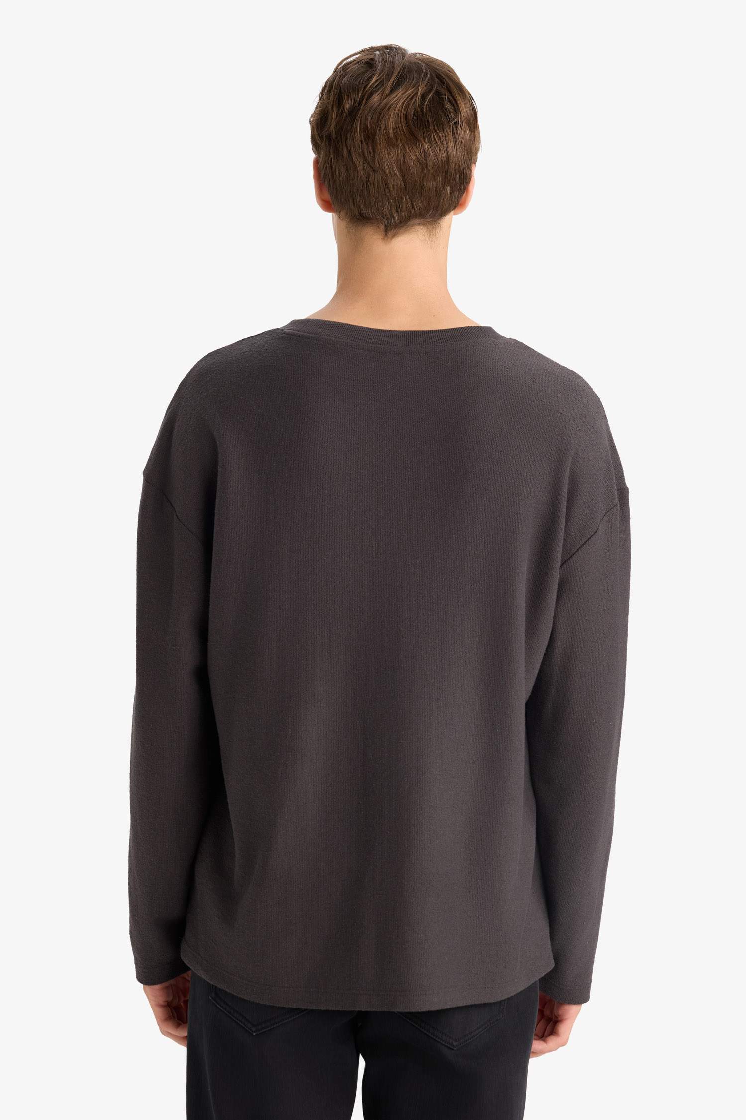 Boxy Fit Rahat Kesim Bisiklet Yaka Pamuklu Uzun Kollu Tişört