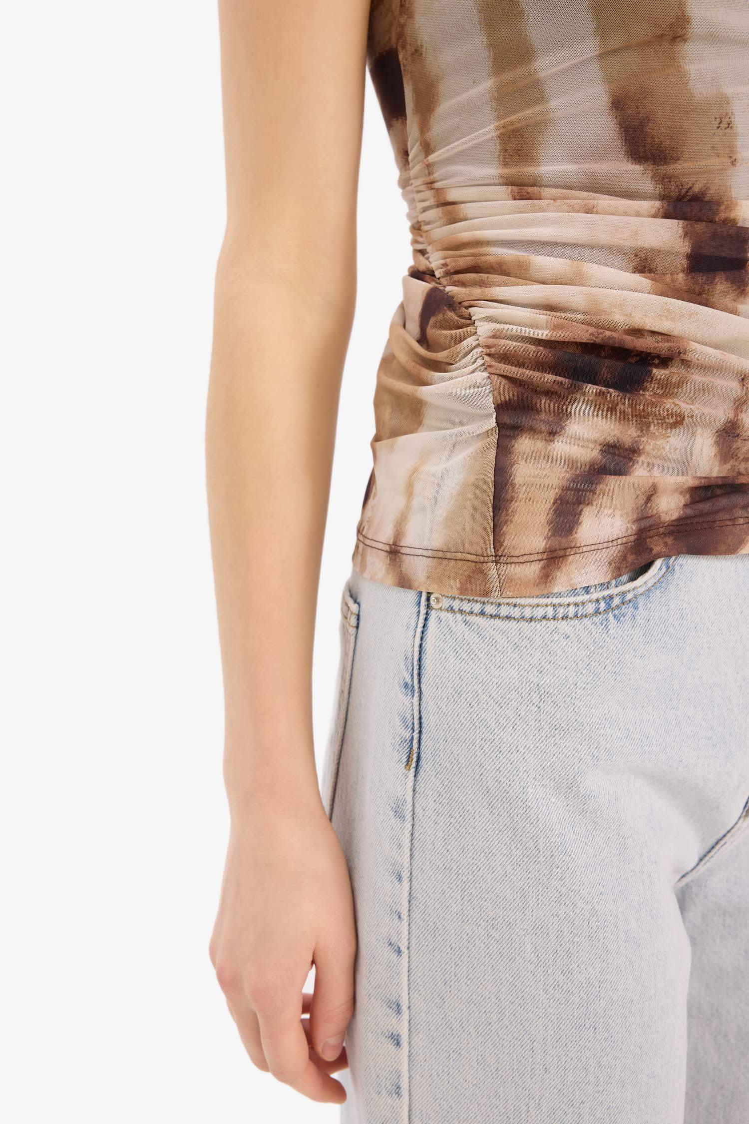 ديباردور سليم بطبعة تاي داي