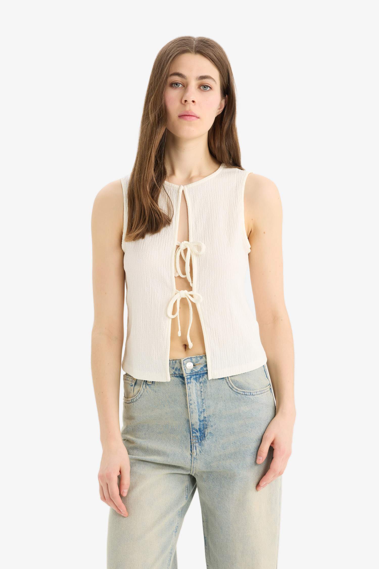 Regular Fit Bisiklet Yaka Bağcıklı Bürümcük Atlet