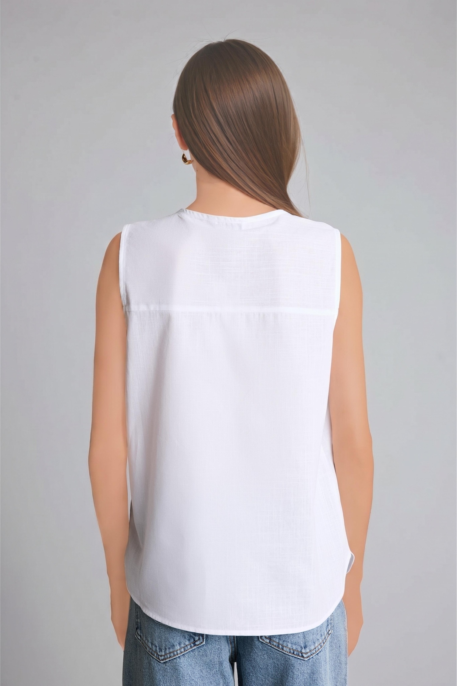 DeFacto %100 Pamuk Regular Fit Kolsuz Flamlı Bluz görsel 5