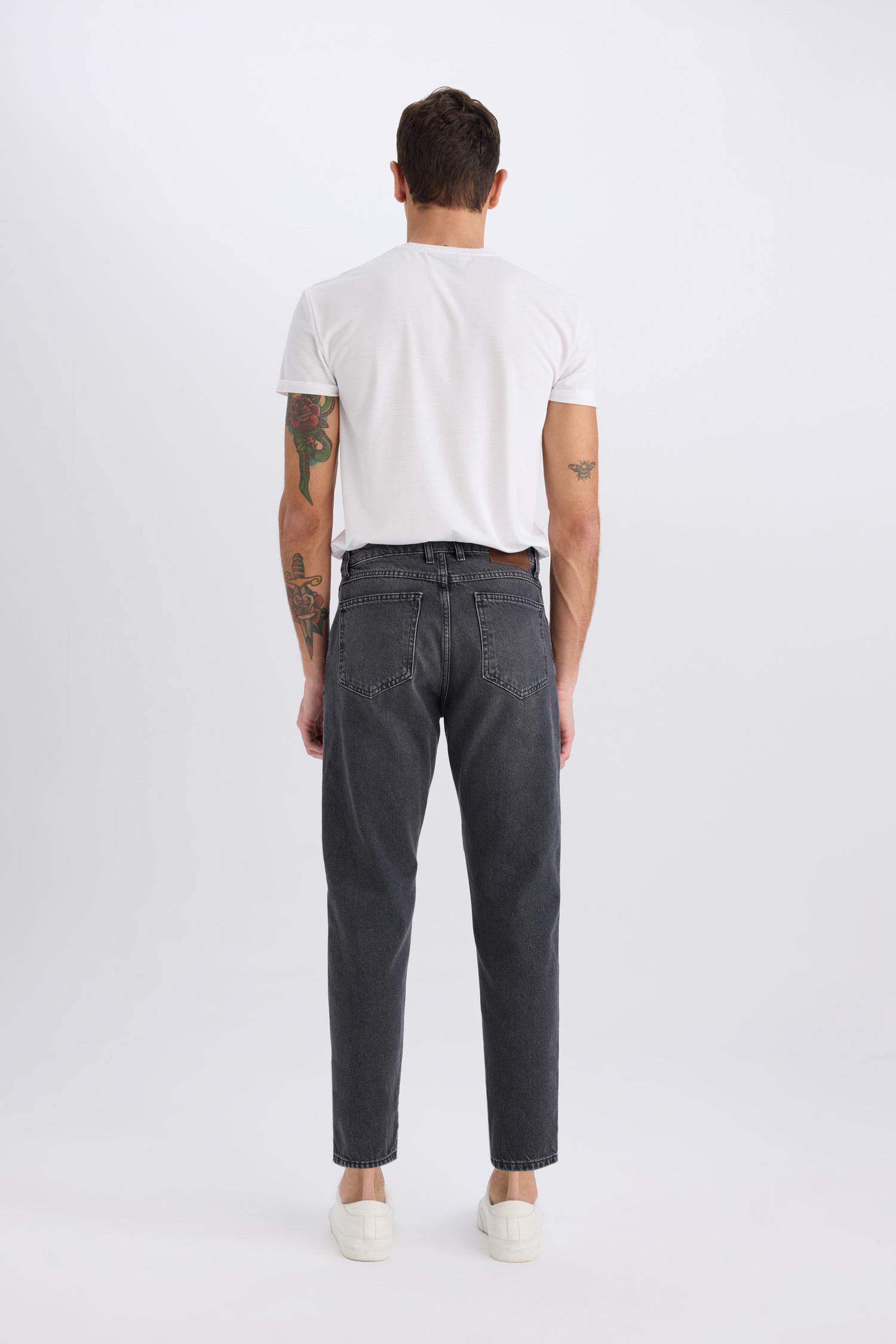 90's Slim Fit Skinny Leg Jeans