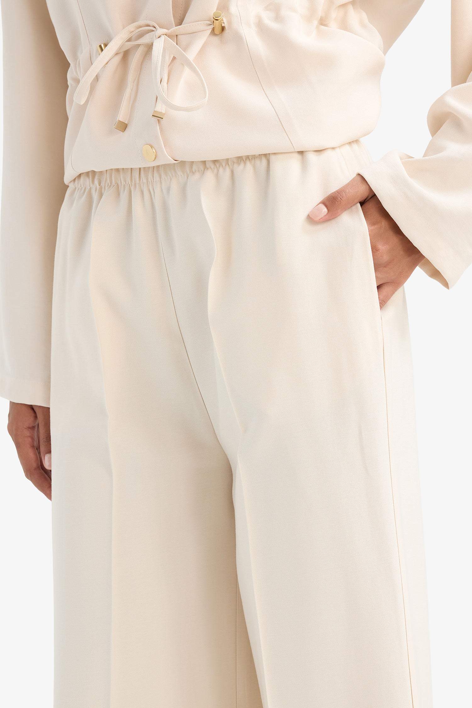 Straight Fit Cepli Yüksek Bel Uzun Tensel Pantolon