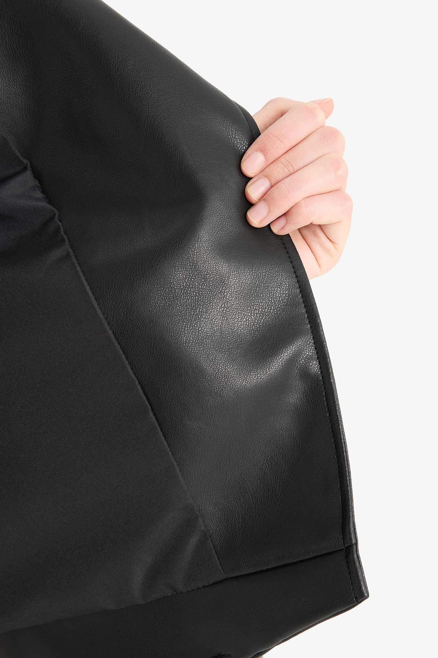 Regular Fit Fermuarlı Suni Deri Ceket Mont 