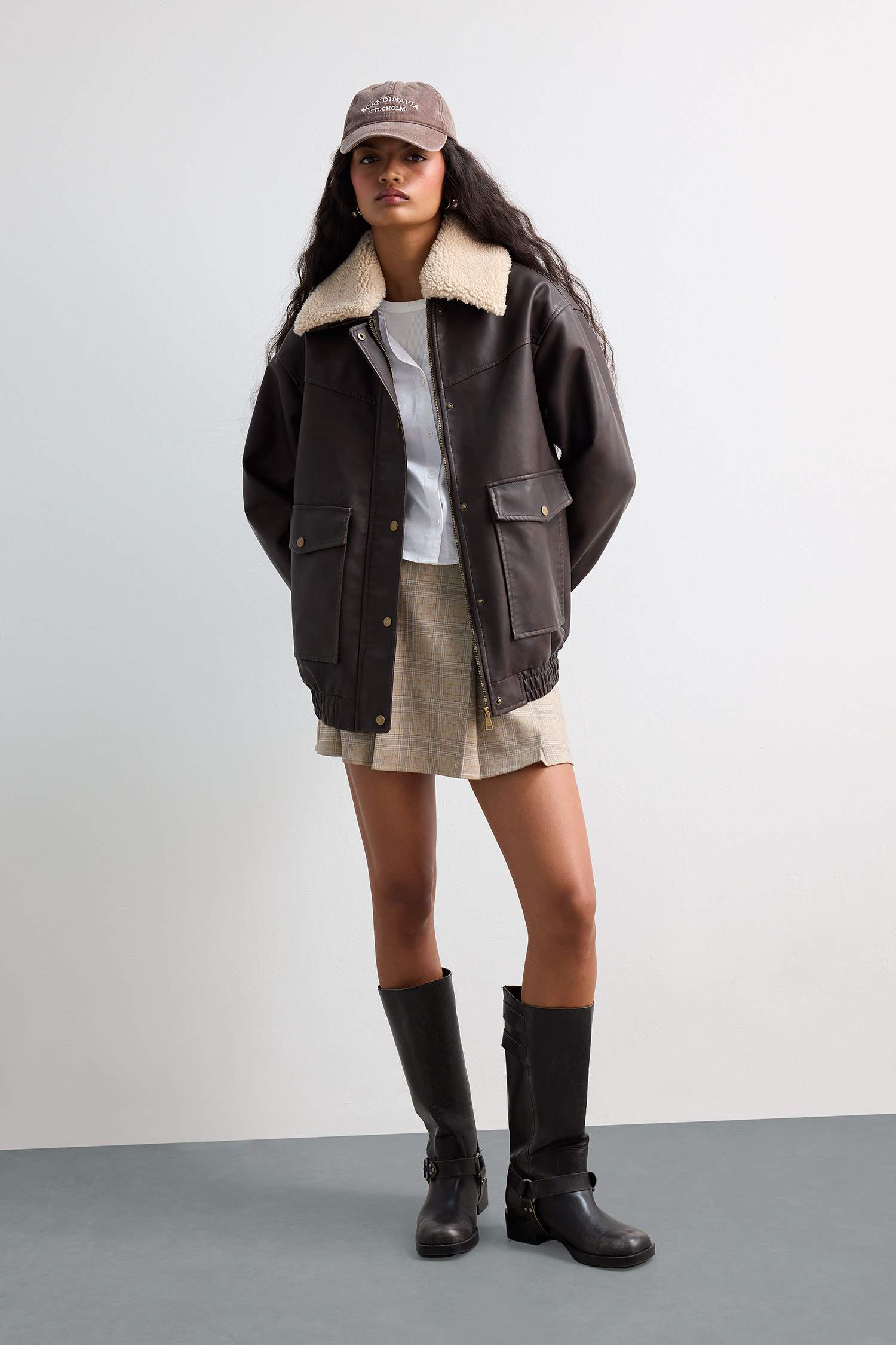 Çıkarılabilir Suni Kürk Yaka Dad Fit Polo Yaka Tafta Suni Deri Mont