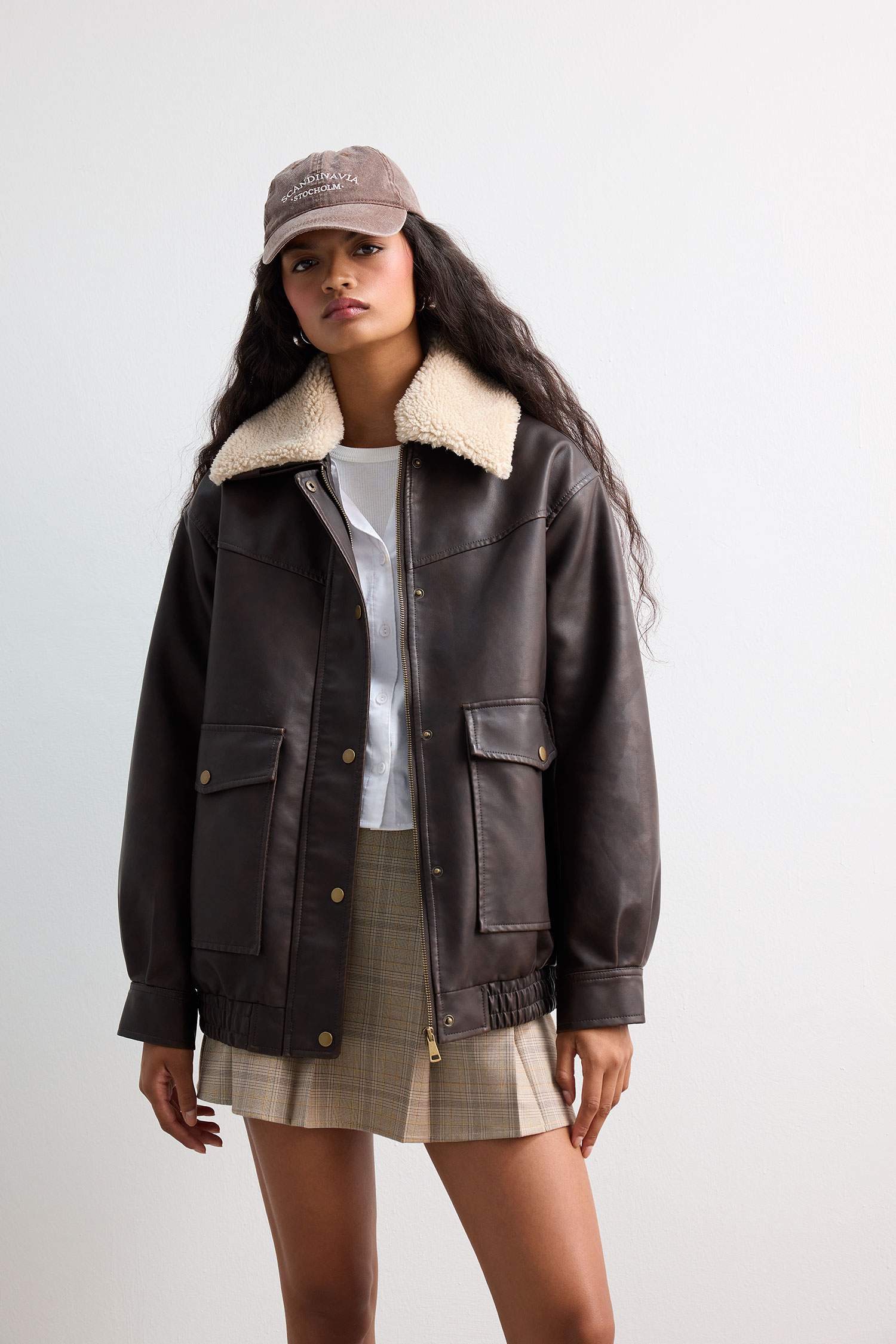 Çıkarılabilir Suni Kürk Yaka Dad Fit Polo Yaka Tafta Suni Deri Mont