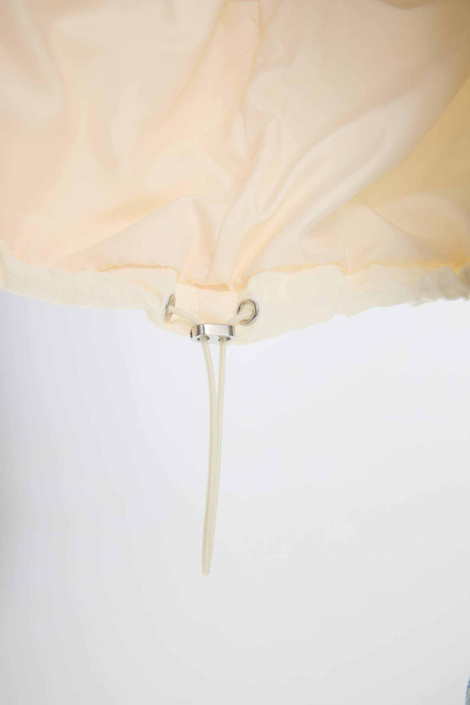 Regular Fit Kapüşonlu Fermuarlı Crop Yağmurluk 