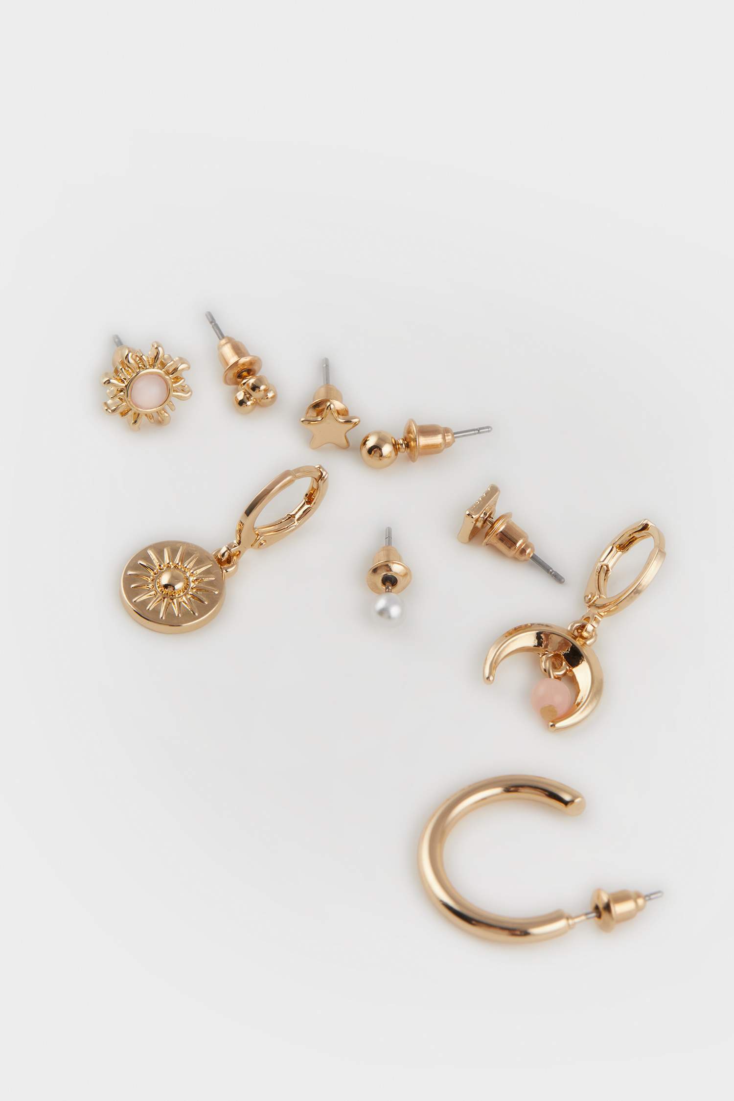 Kadın 9'lu Gold Küpe