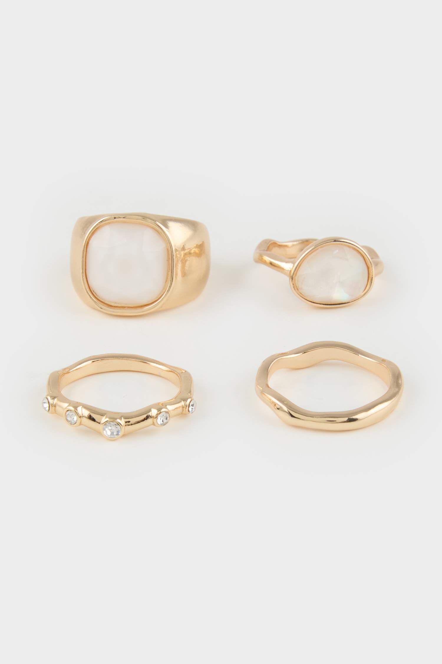 Kadın 4'lü Gold Yüzük