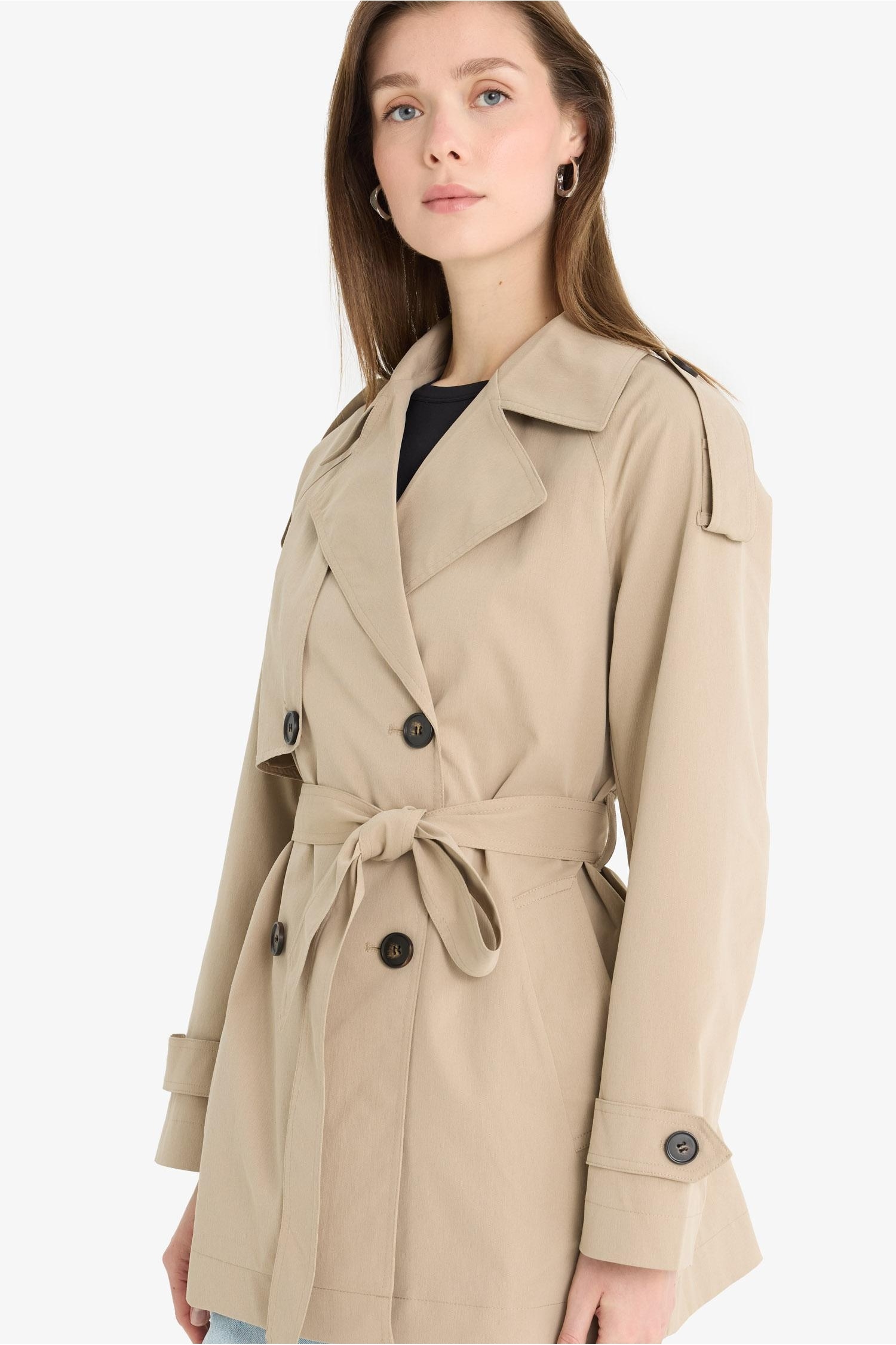 Regular Fit Kemerli Düğmeli Cepli Trençkot