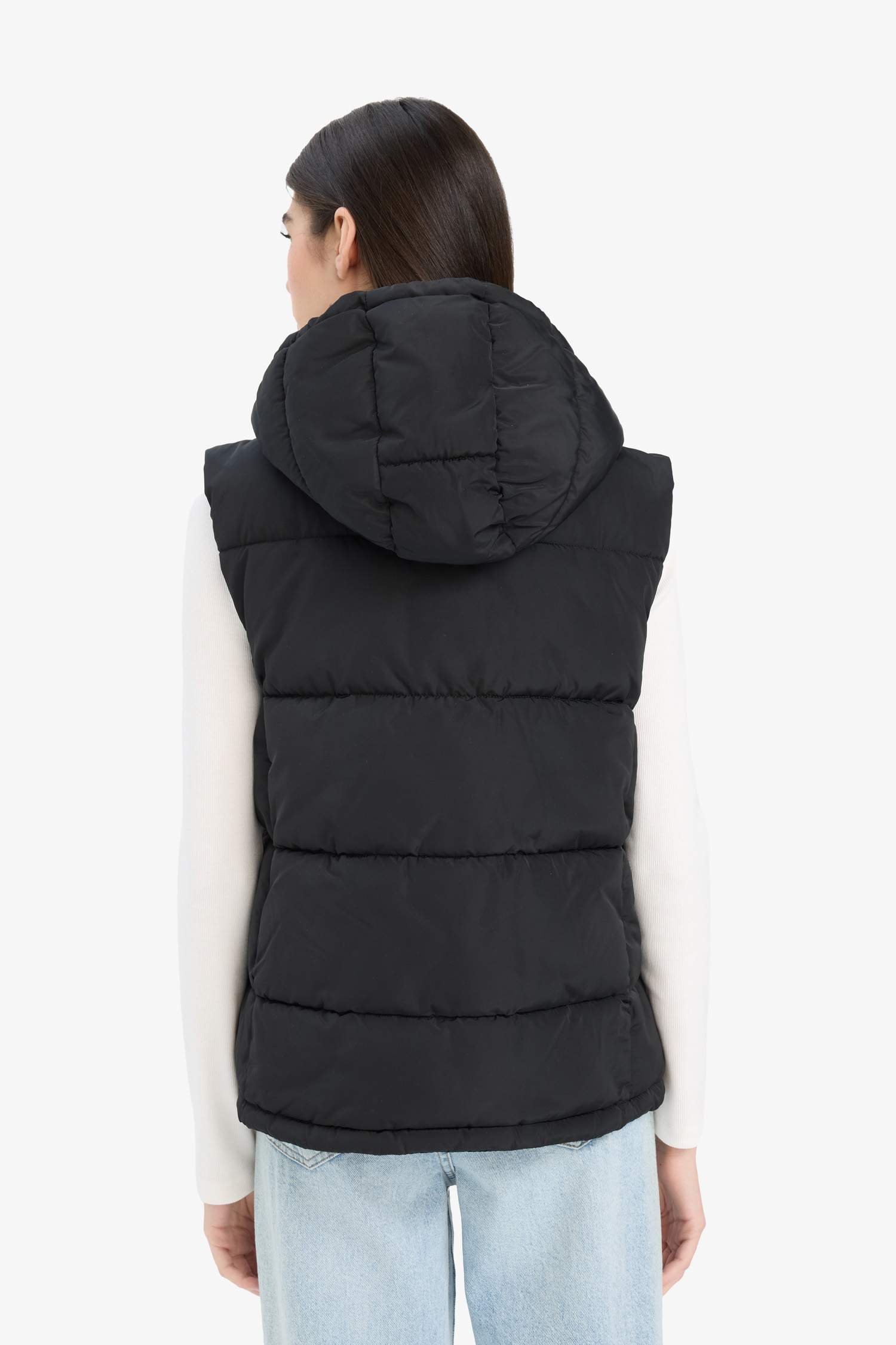 Regular Fit Kapüşonlu Fermuarlı Şişme Yelek