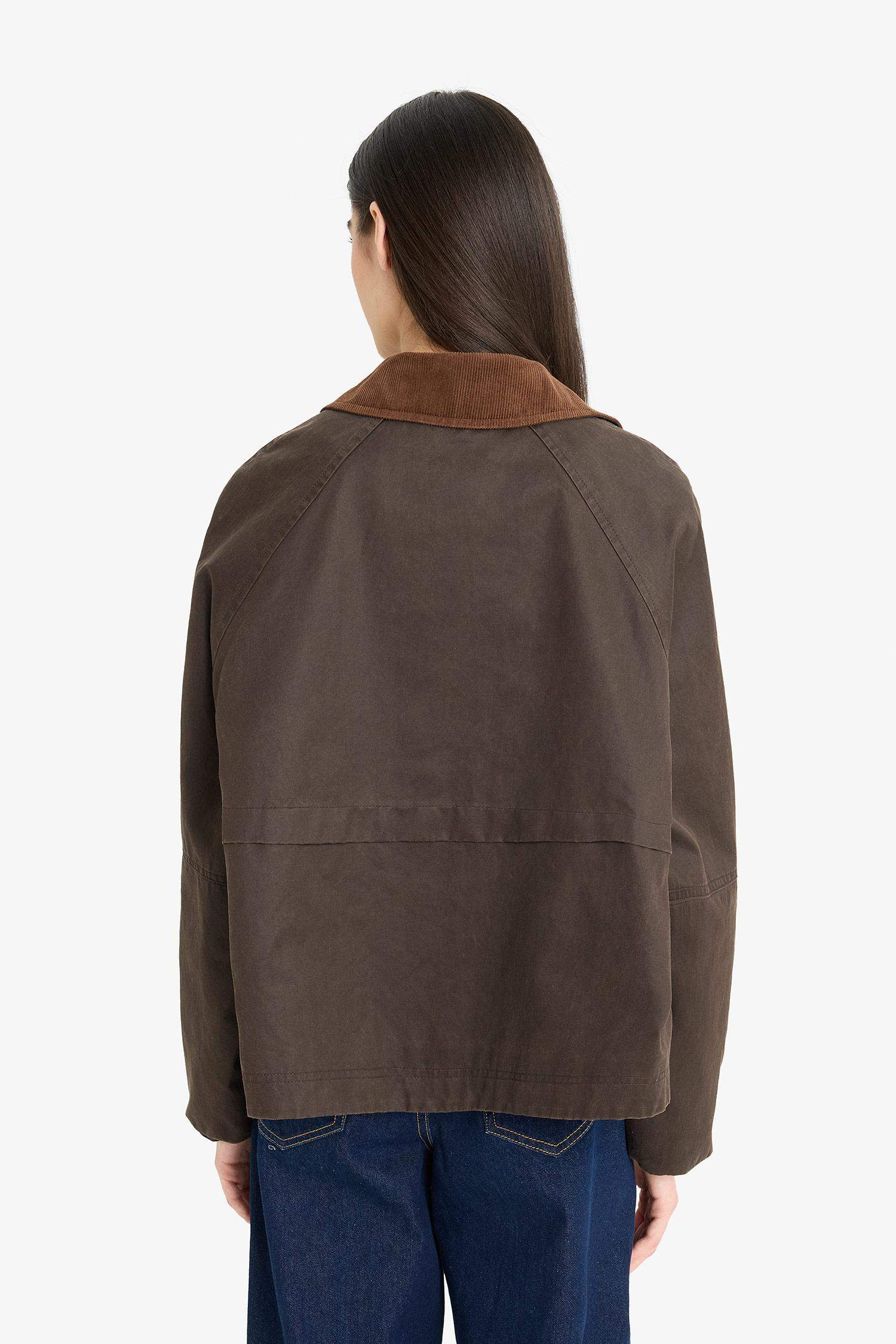 Waterproof Relax Fit Contrast Collar Zippered Puffer Jacket