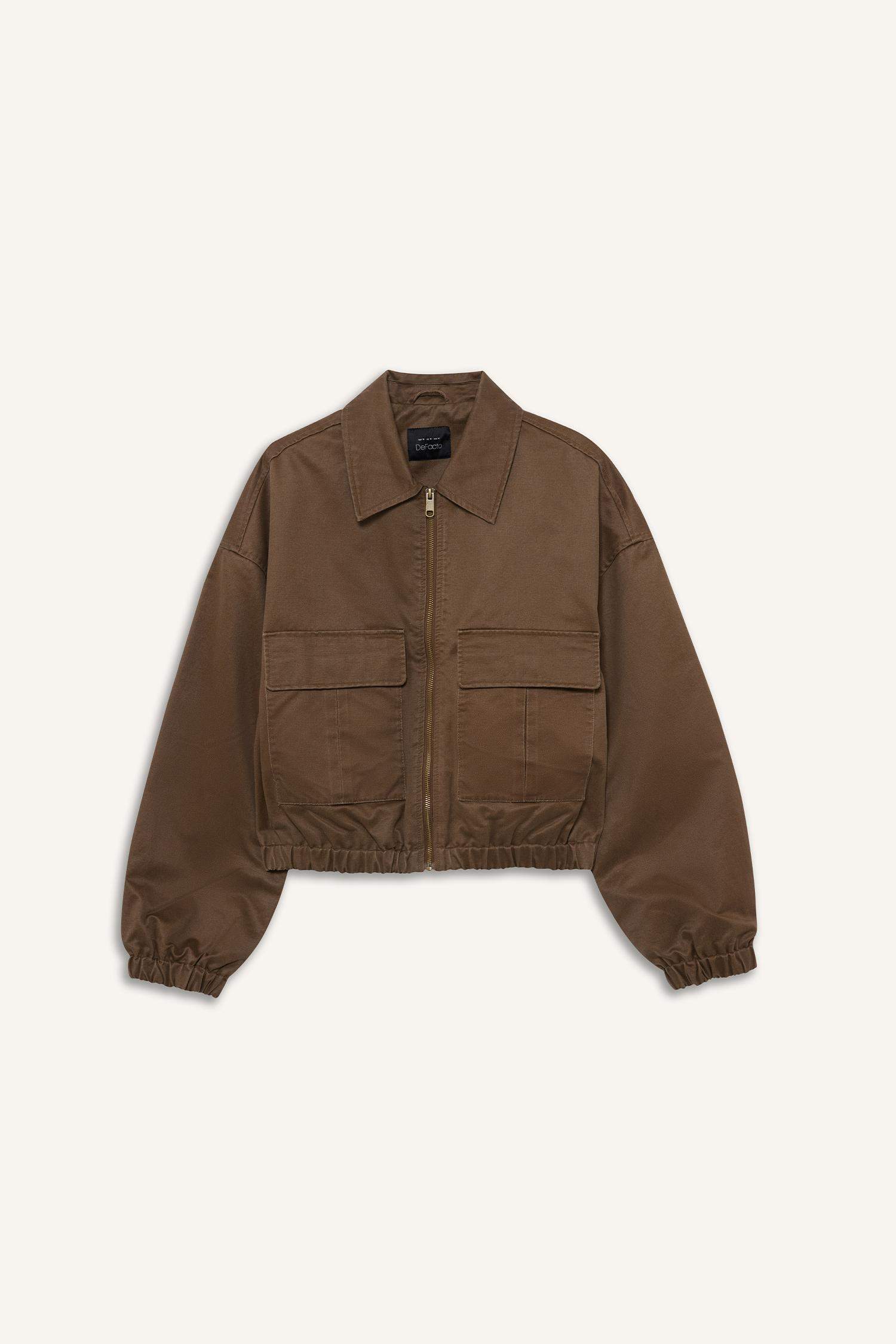 جاكيت قصة مريحة بياخة بولو مقاوم للماء