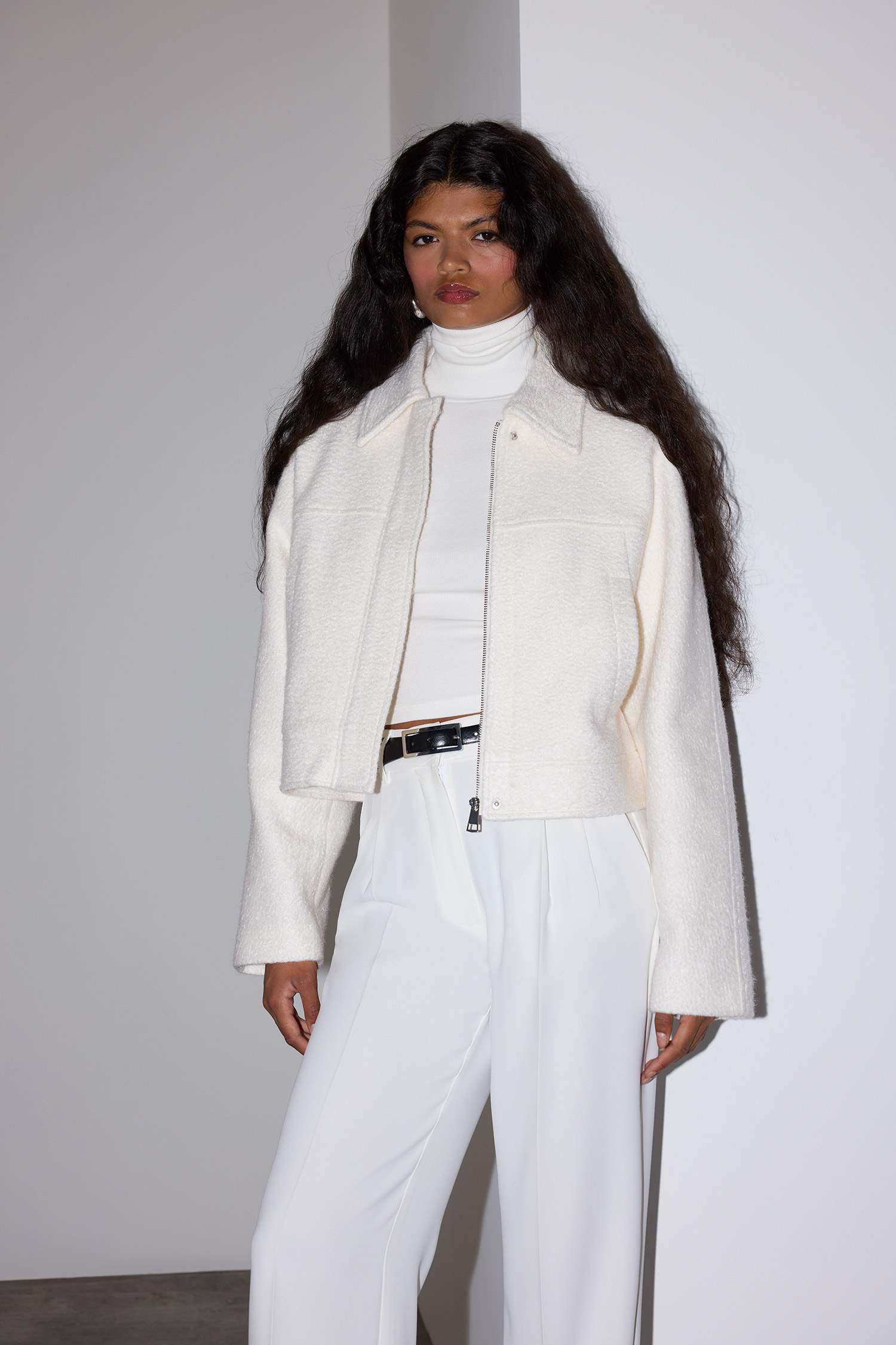 Пальто стандартного кроя с поло воротником