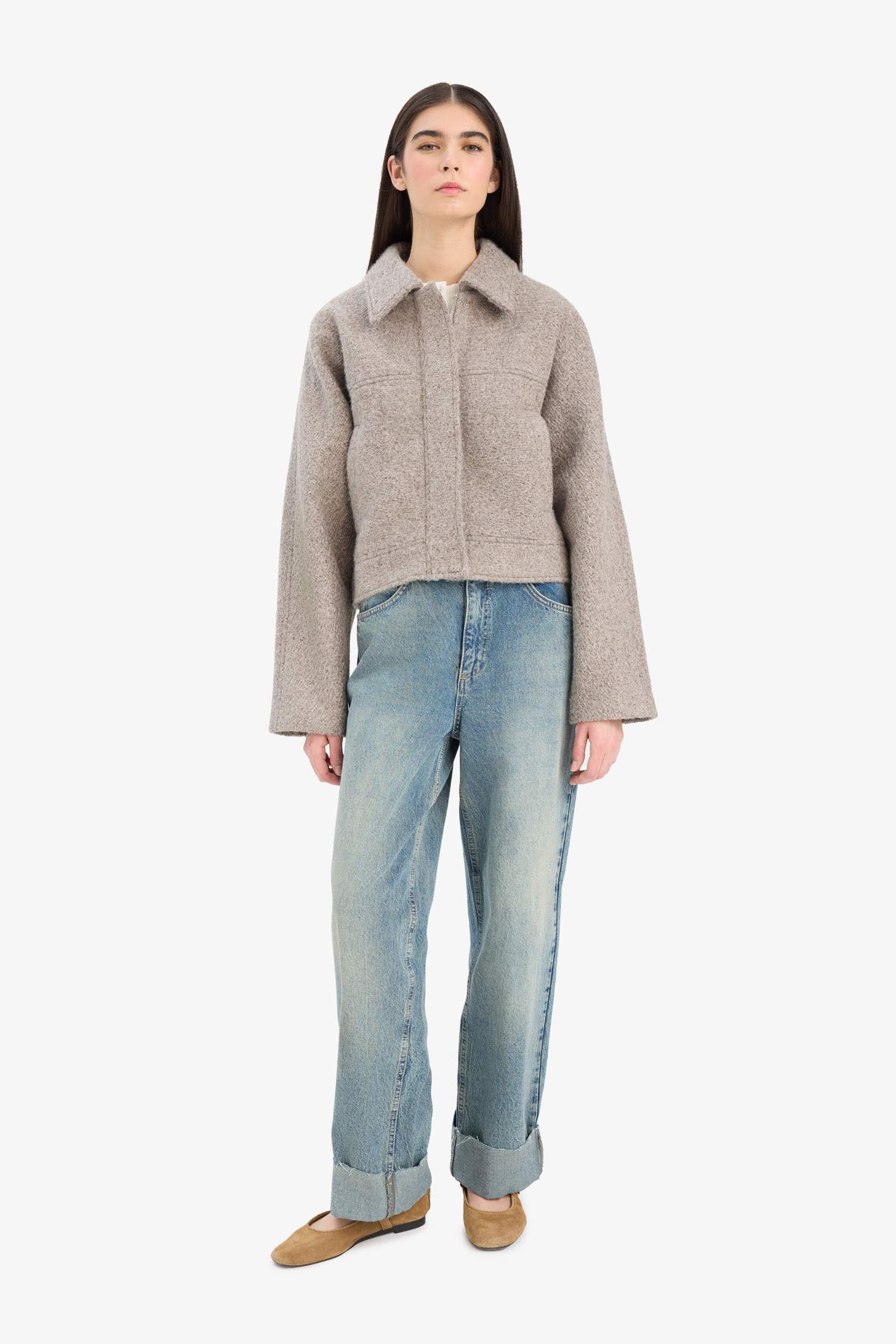 جاكيت جوخ قصة عادية بياخة بولو