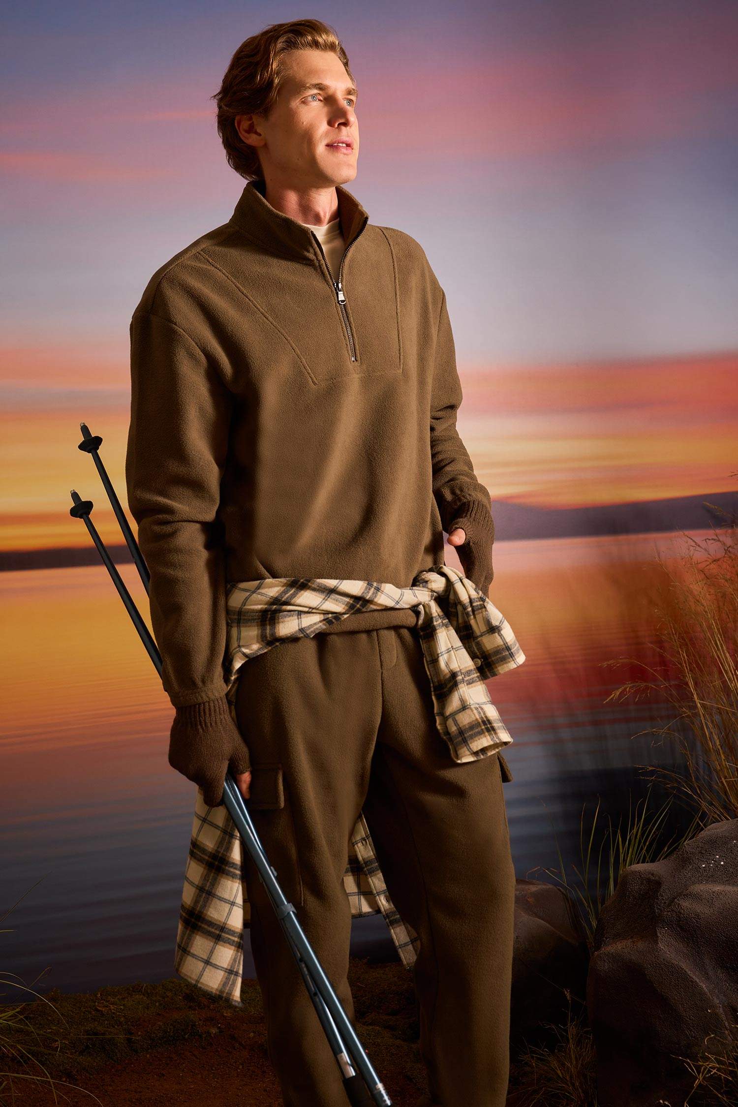 Boxy Fit Printed Long Sleeve Sweatshirt