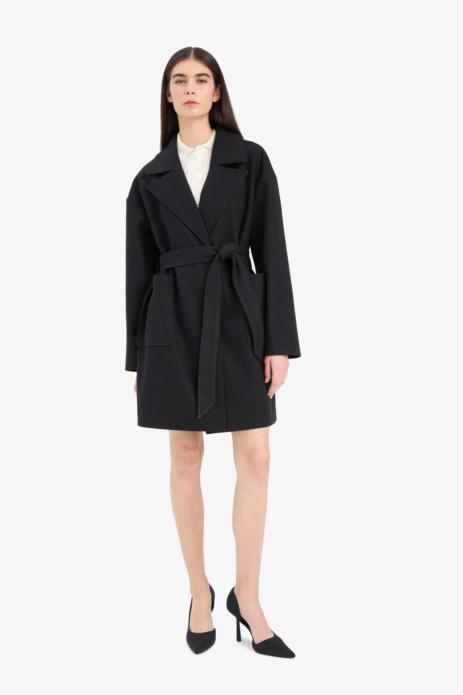 جاكيت جوخ قصة عادية بحزام