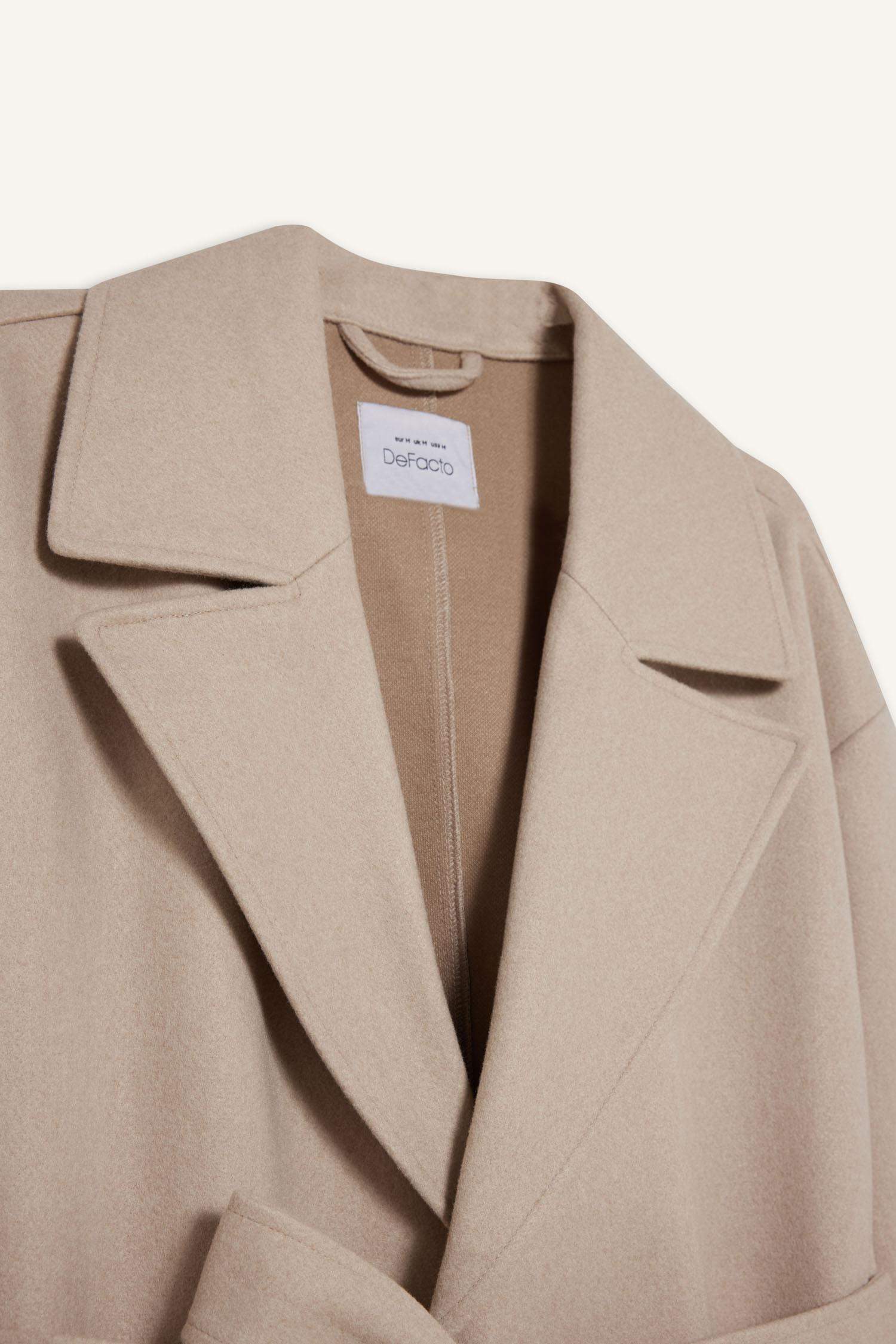 Regular Fit Kuşaklı Kaşe Kaban