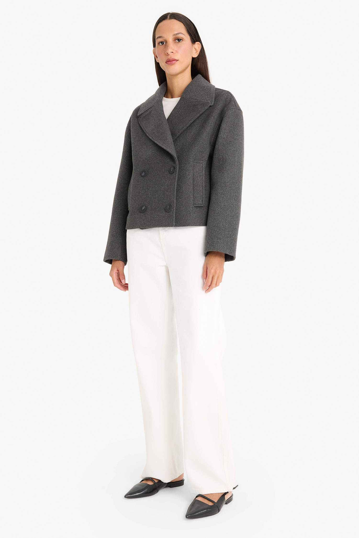 Regular Fit Düğmeli Crop Kaşe Kaban