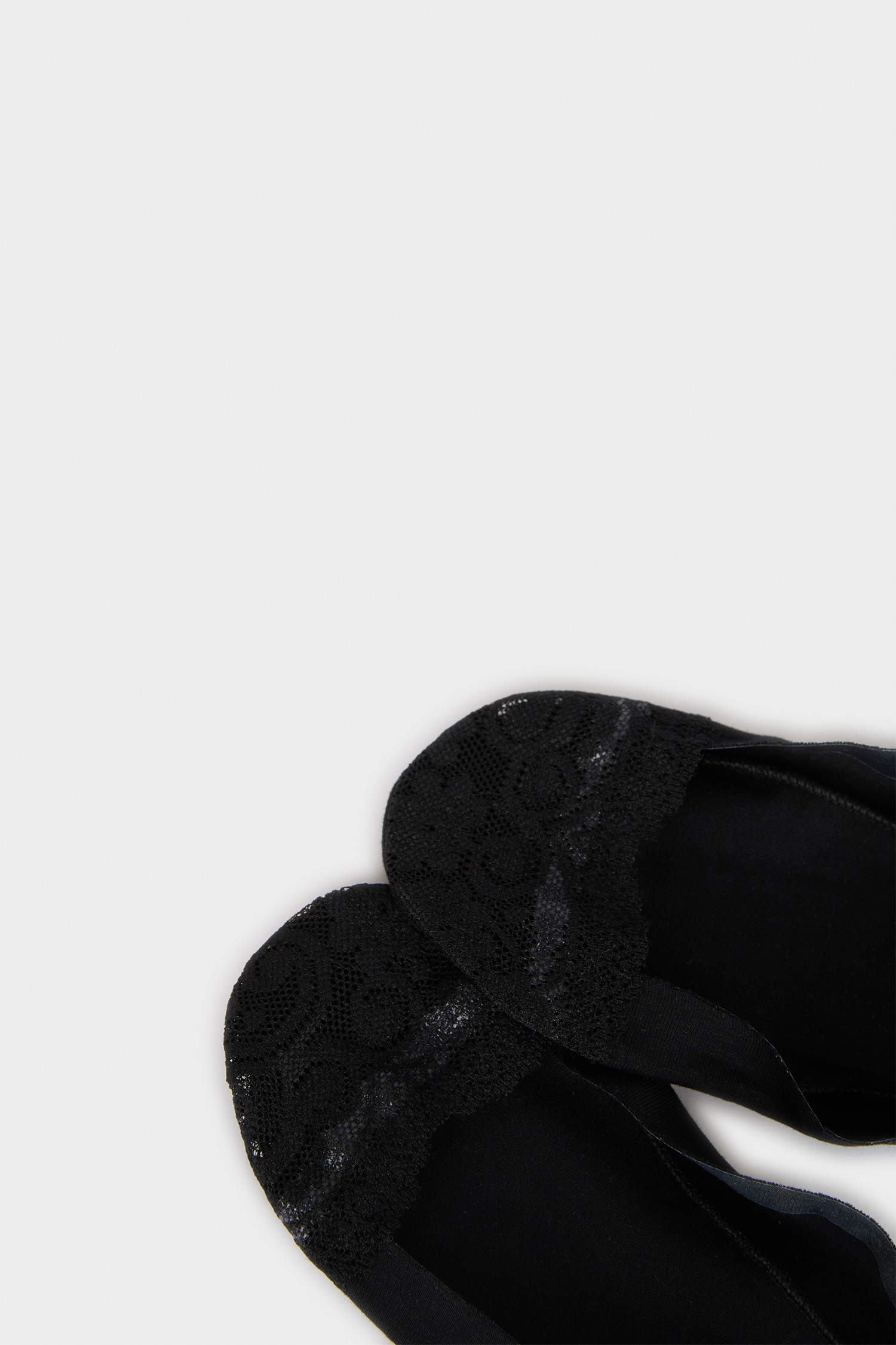 Kadın Dantel Detaylı Lazer Kesim Premium Babet Çorap