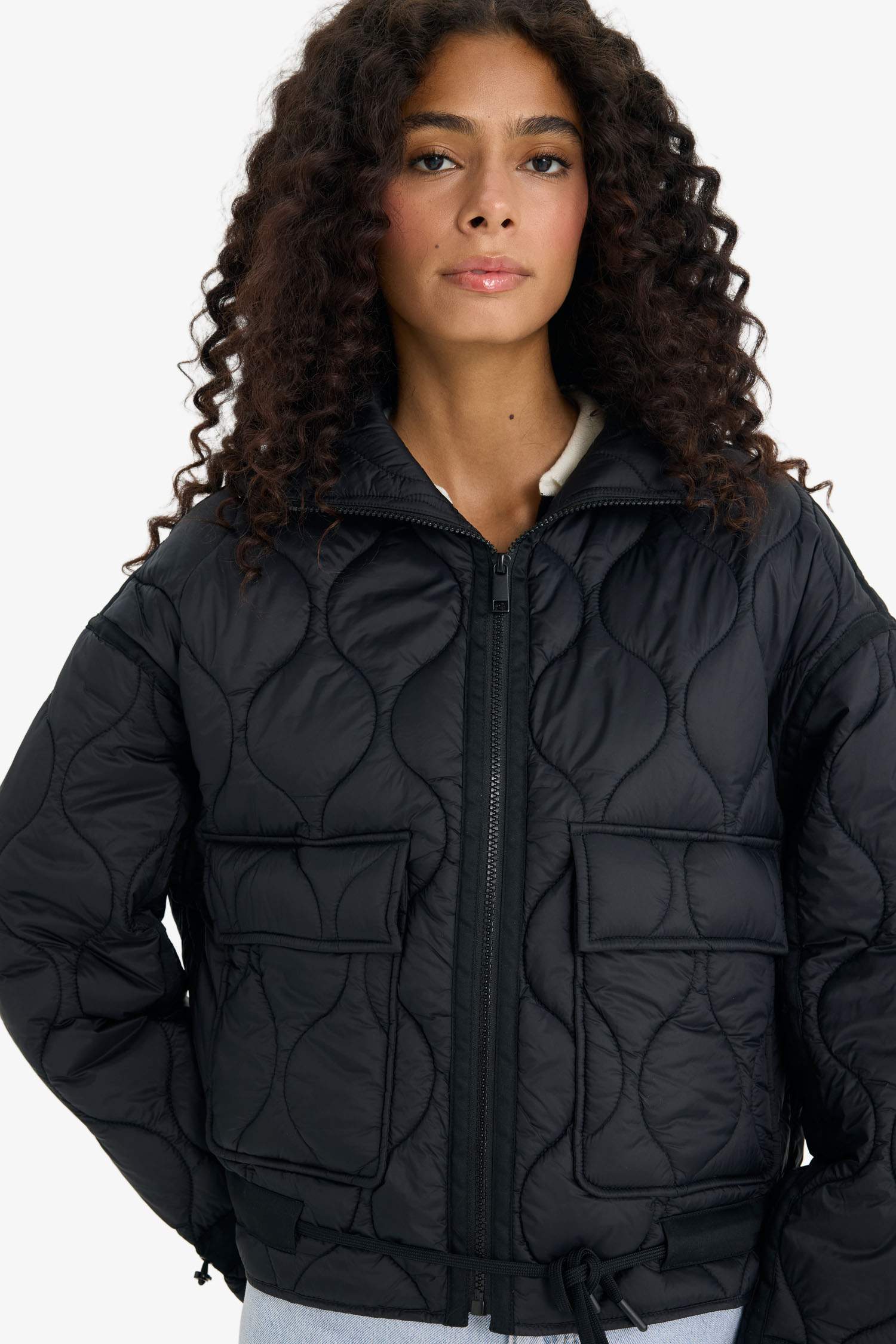 Su Geçirmez Regular Fit Fermuarlı Kapitoneli Mont