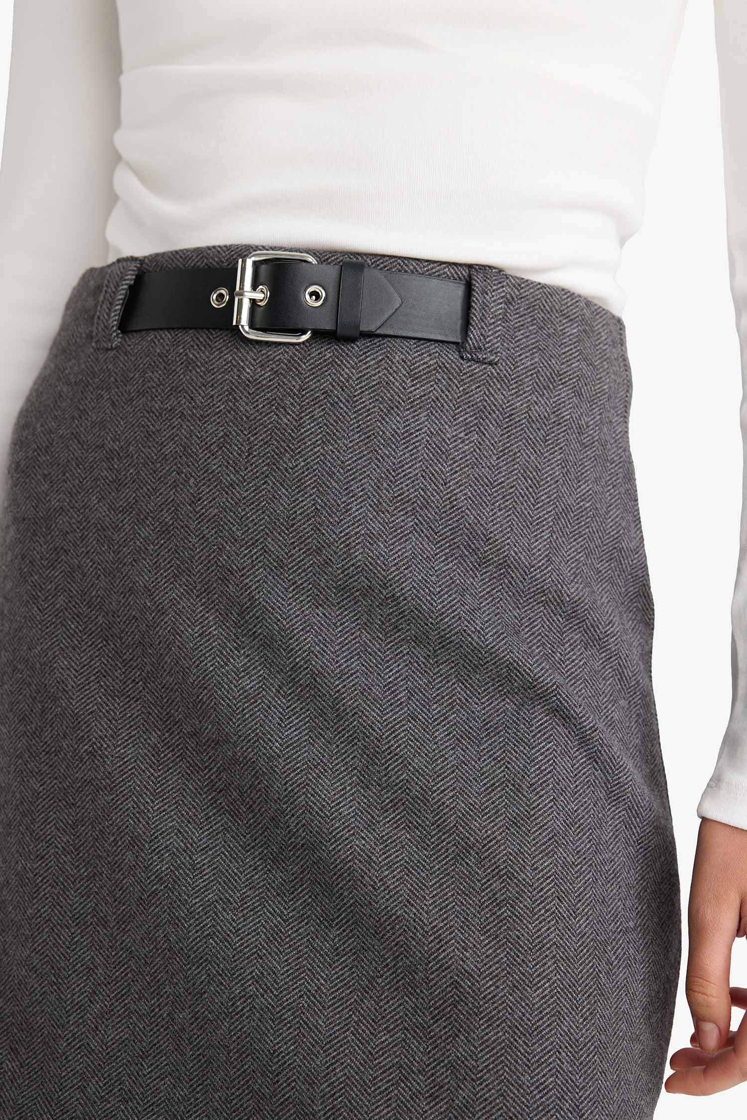 Юбка А-силуэта с высокой талией и подкладкой