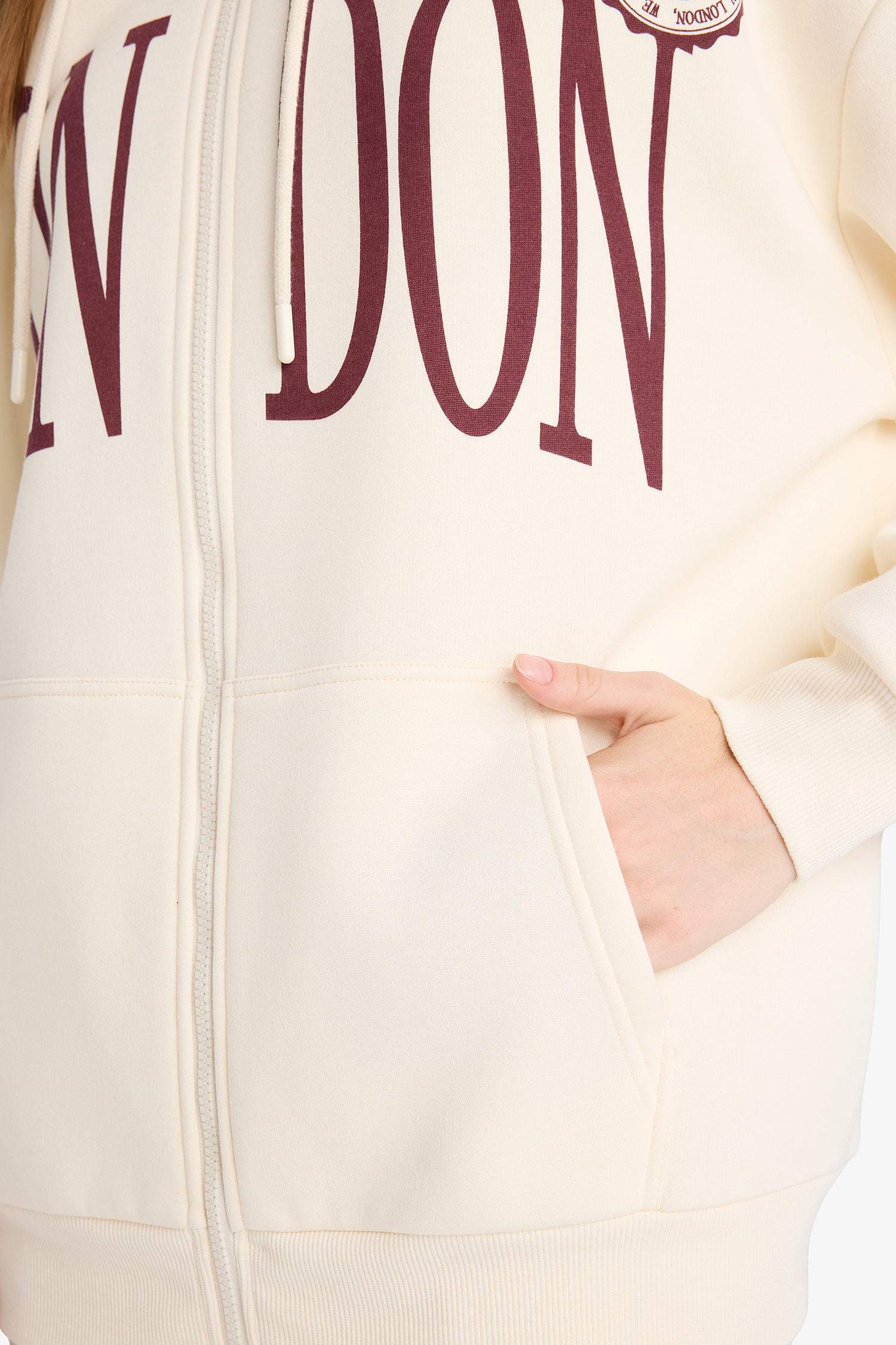 үлкен пішім дөңгелек жаға Кардиган